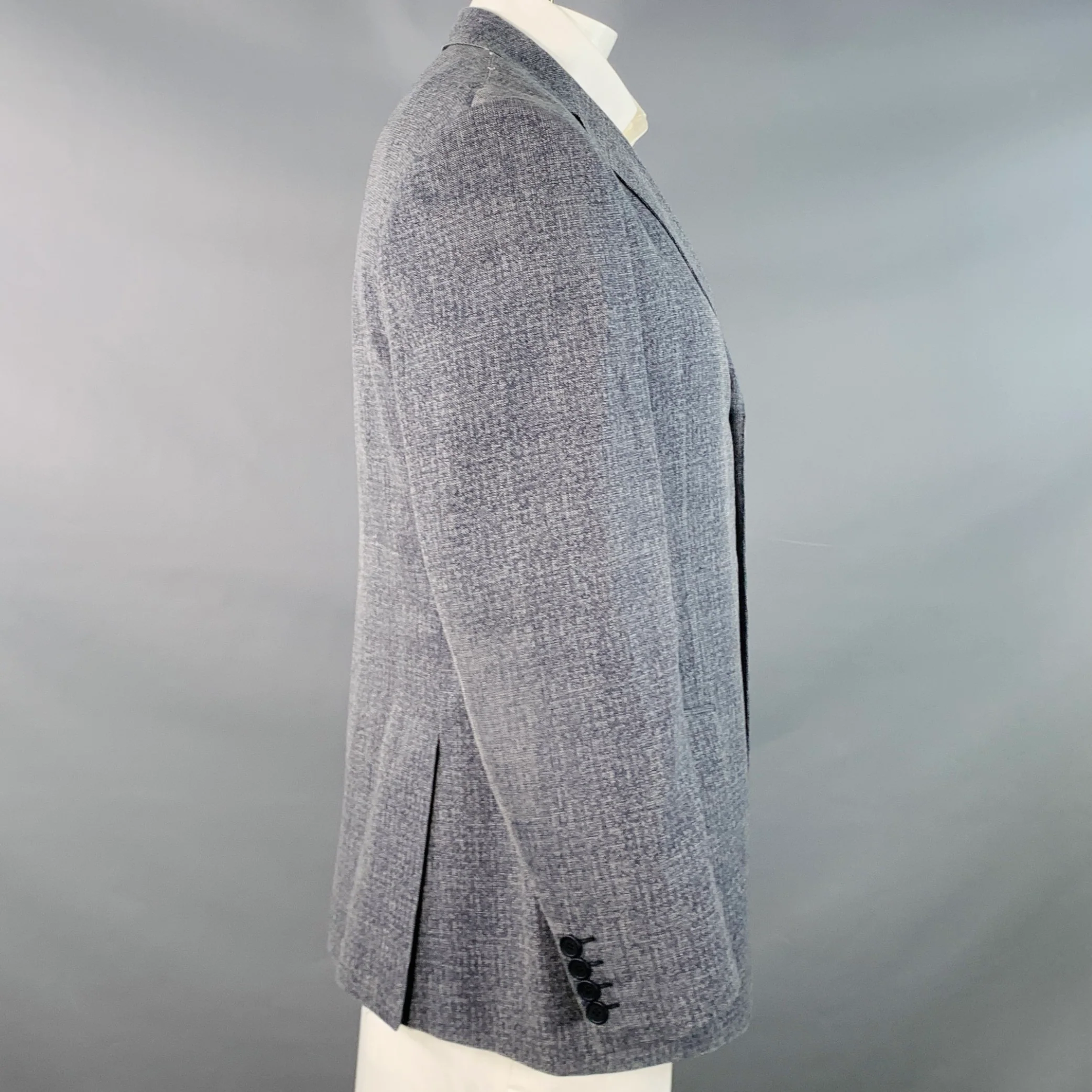 BOTTEGA VENETA Size 46 Navy White Melange Virgin Wool Notch Lapel Sport Coat - Image 3