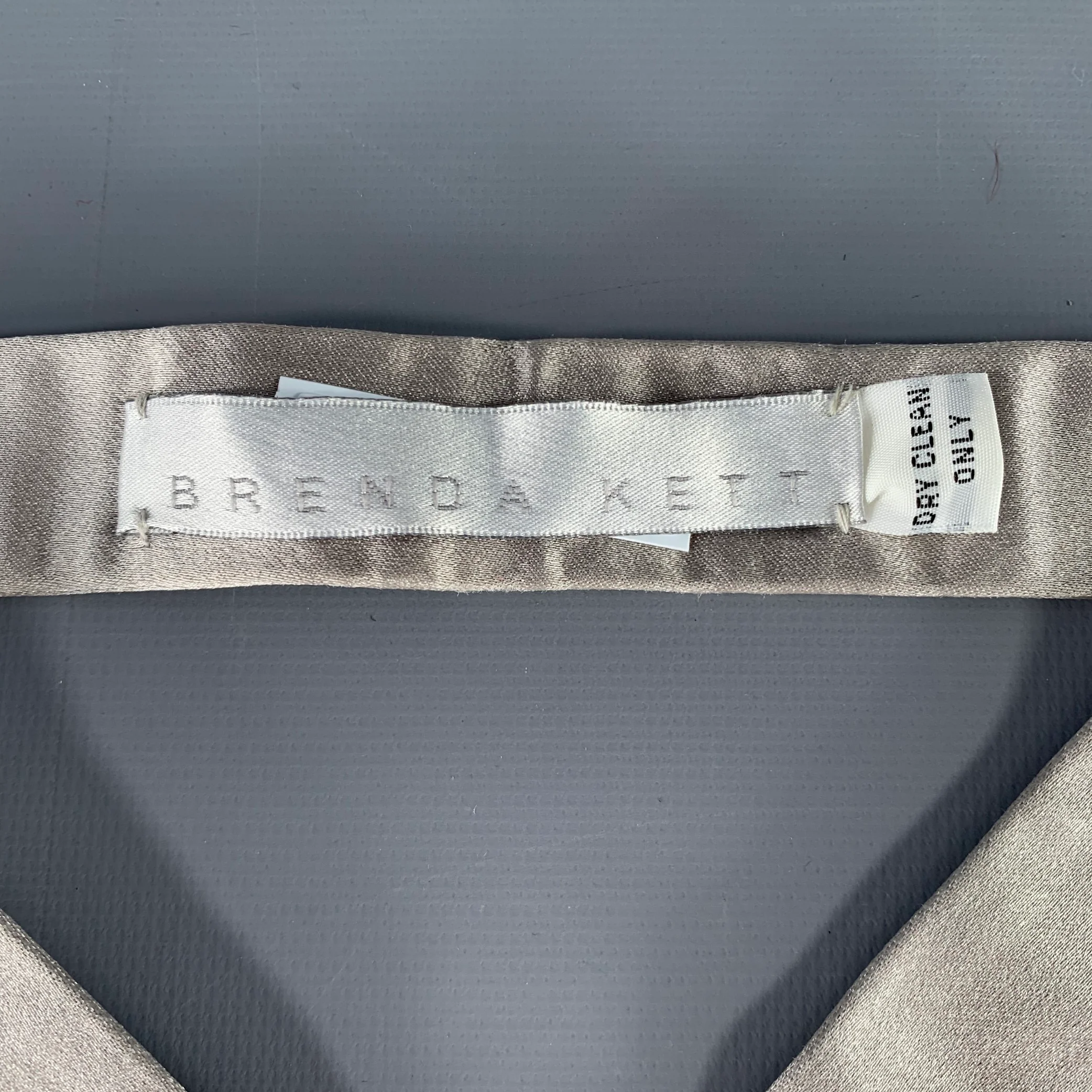 BRENDA KETT Silver Silk Bow Tie - Image 2