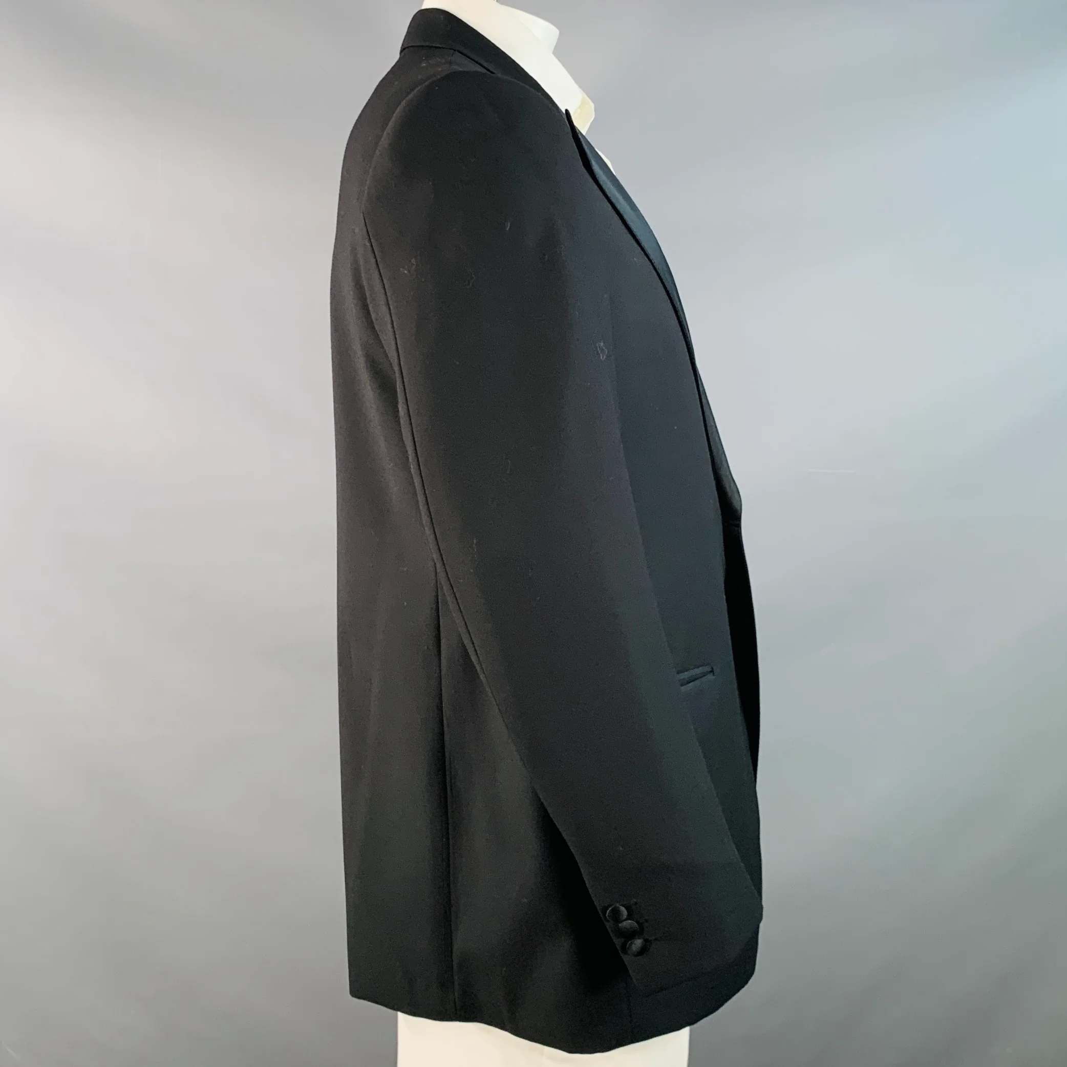 BRIONI for WILKES BASHFORD Size 44 Black Wool Peak Lapel Tuxedo - Image 3
