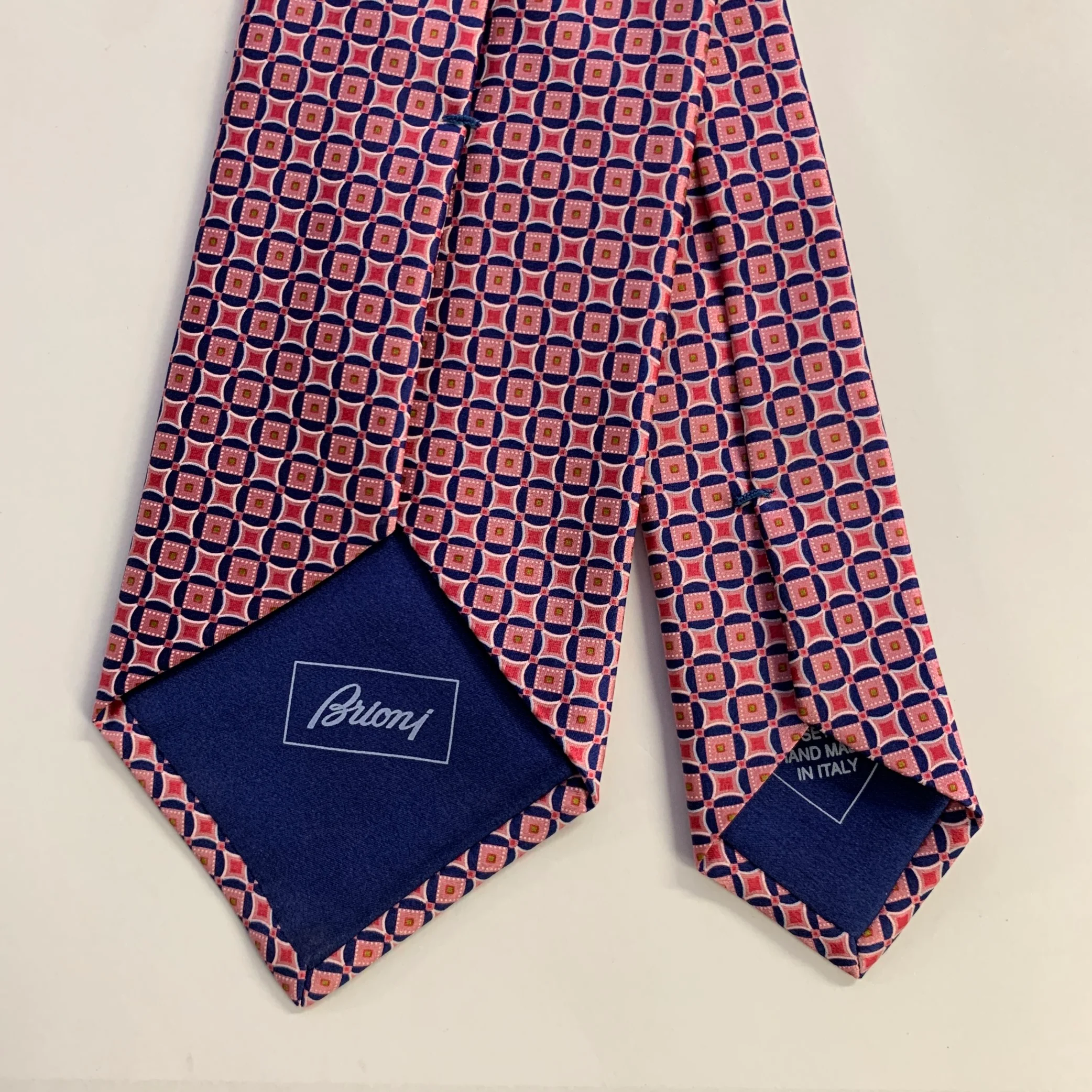 BRIONI Pink Navy Geometric Silk Tie - Image 2