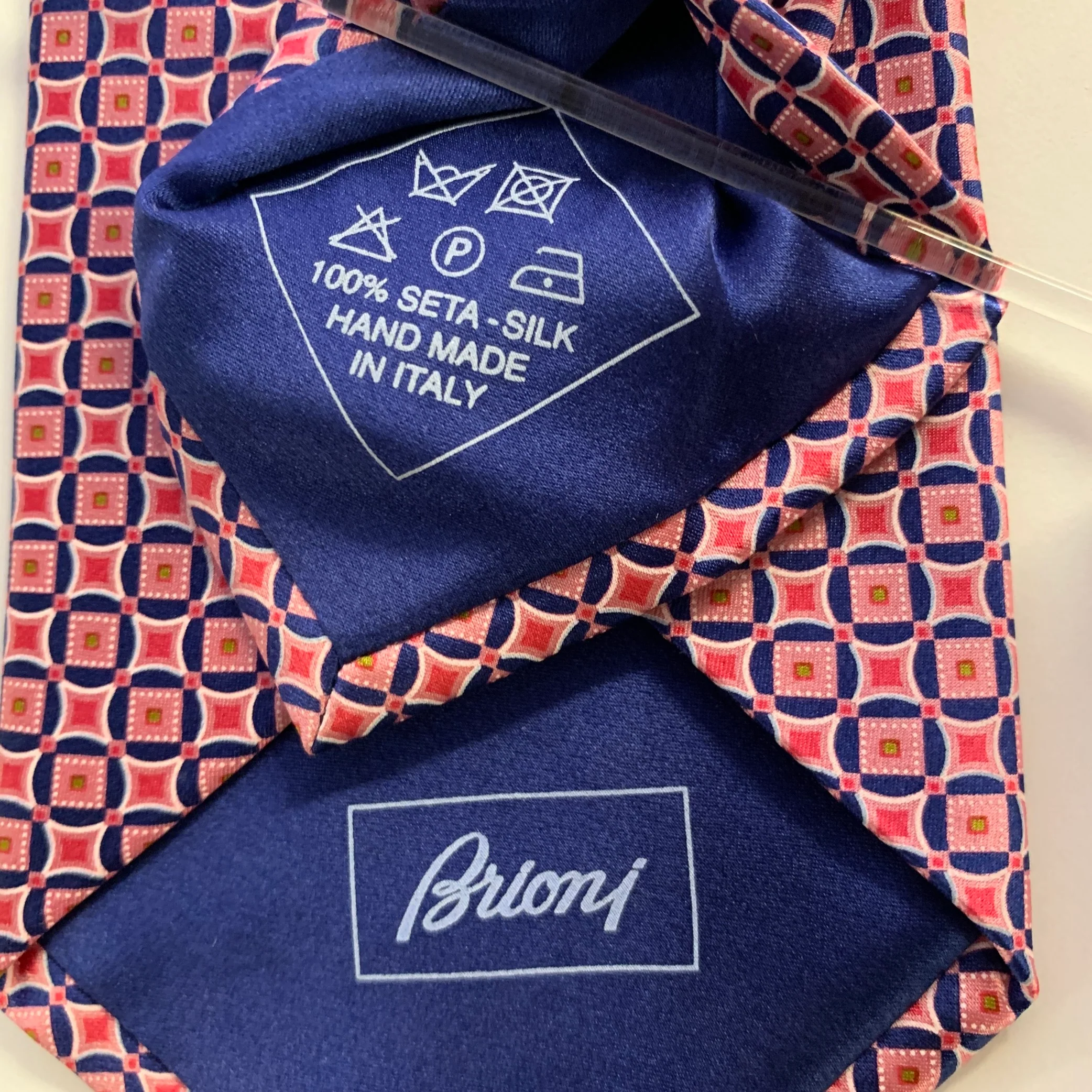 BRIONI Pink Navy Geometric Silk Tie - Image 3