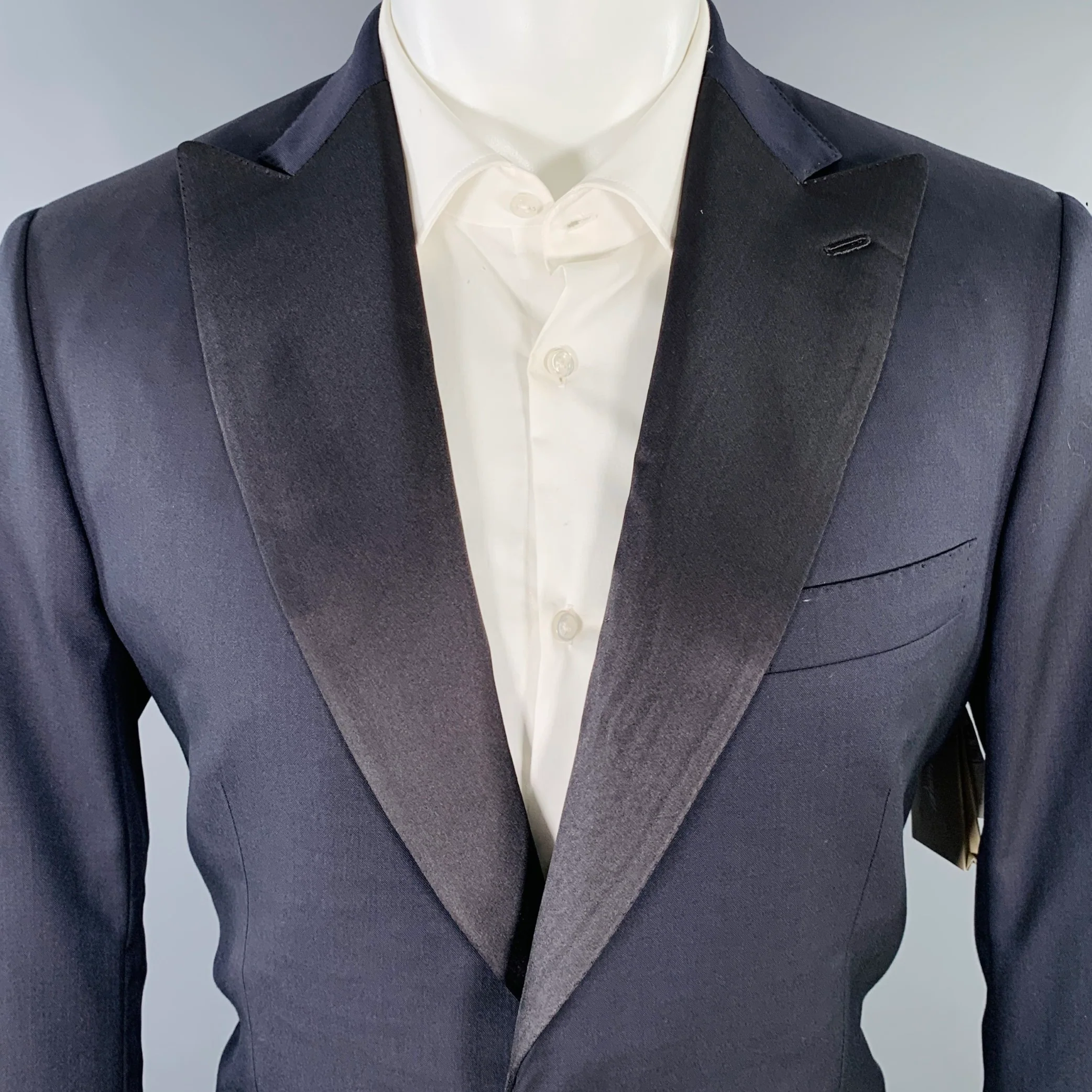 BRIONI Size 40 Regular Navy Black Two Toned Wool Peak Lapel Sport Coat - Image 2
