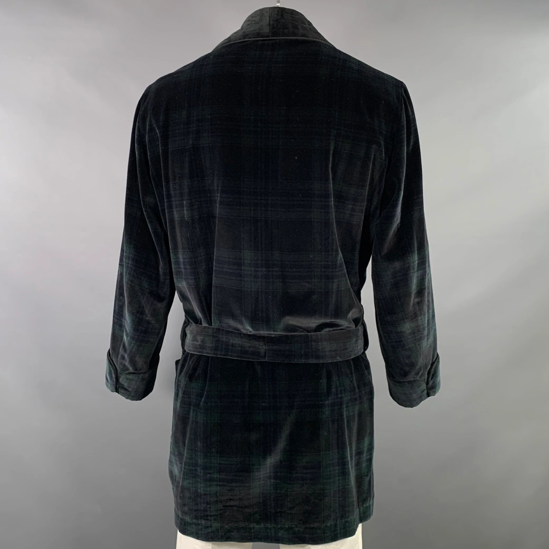 BROOKS BROTHERS Size XL Black Dark Green Blackwatch Plaid Velvet Smoking Jacket - Image 4