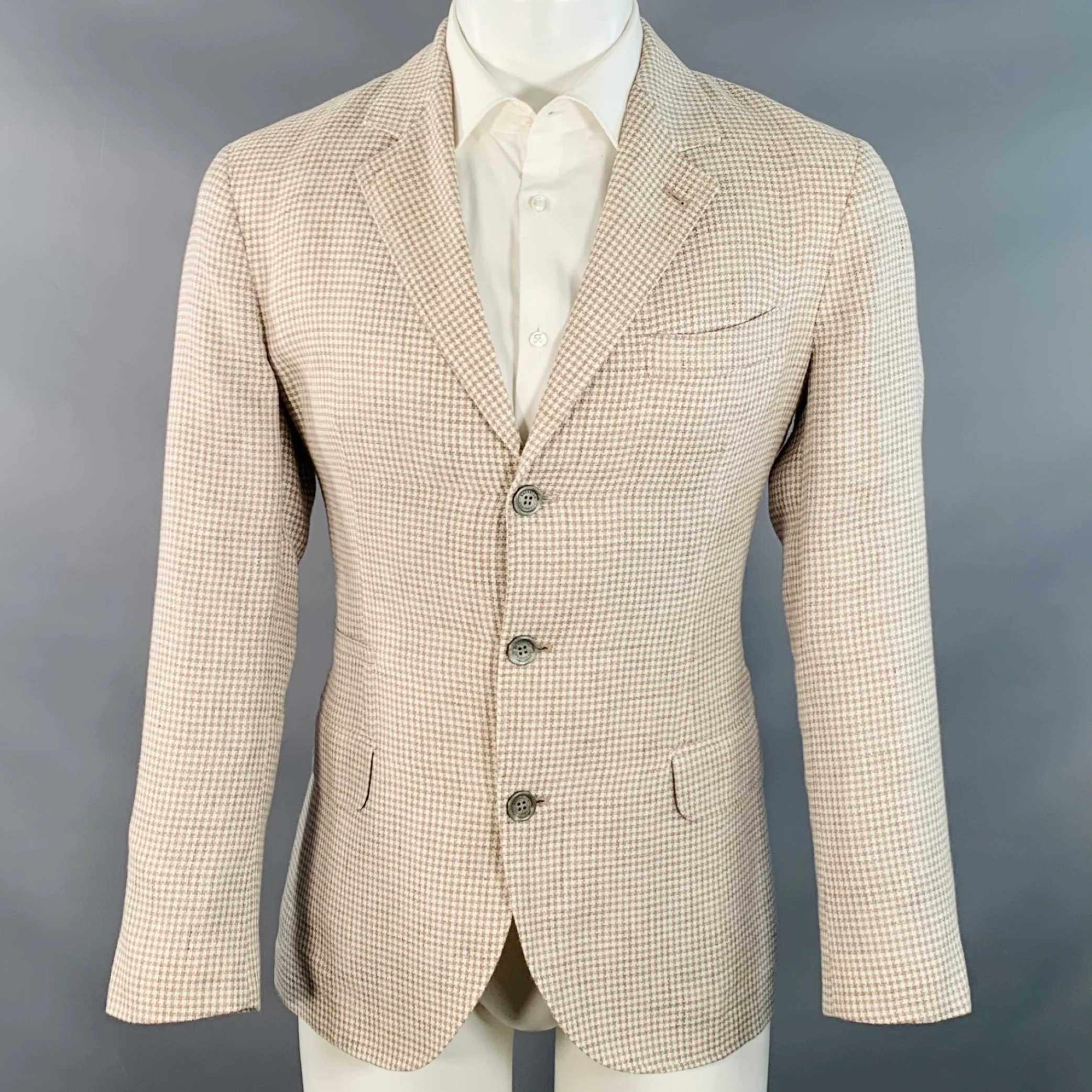 BRUNELLO CUCINELLI Size 38 Beige Cream Houndstooth Notch Lapel Sport Coat
