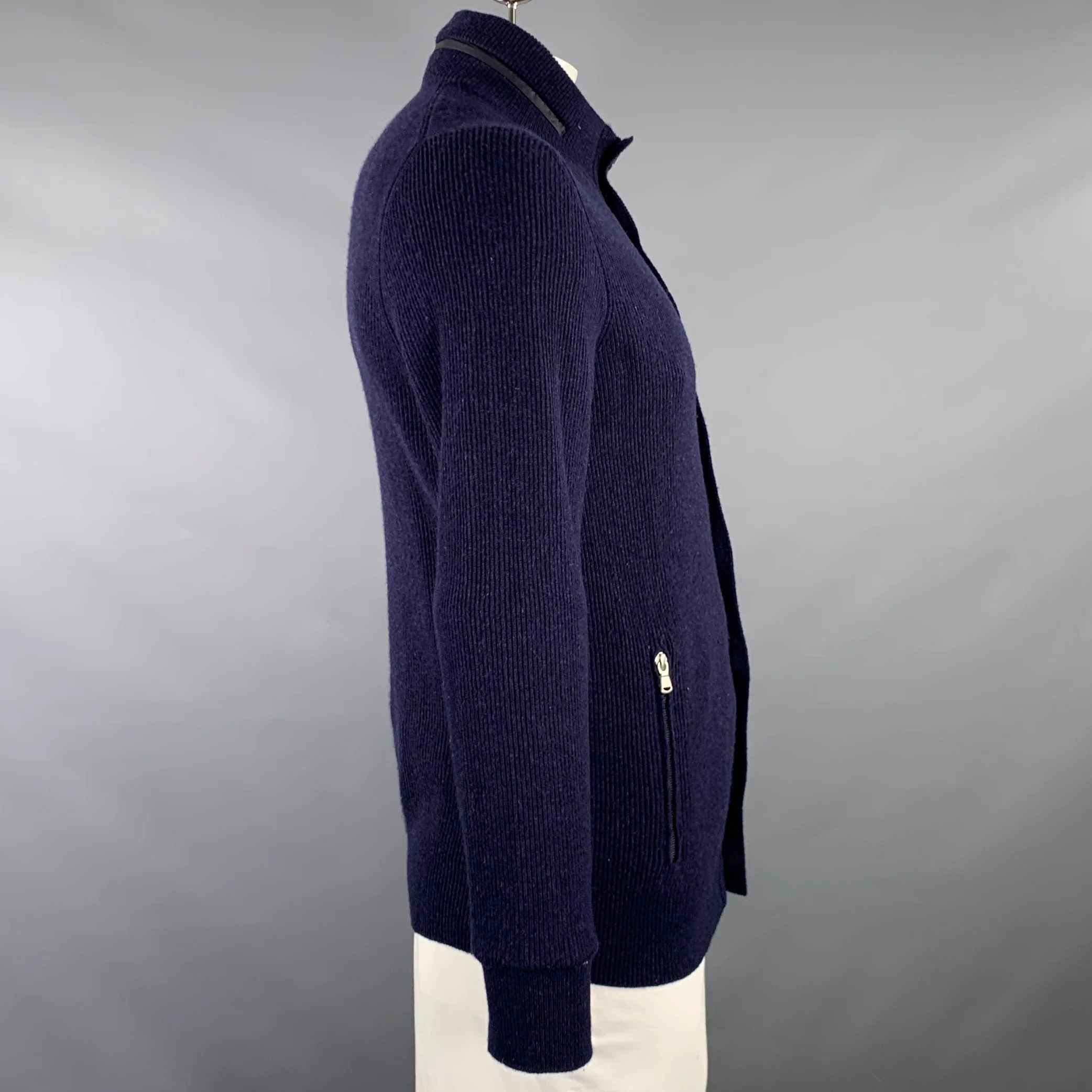 BRUNELLO CUCINELLI Size 44 Navy Ribbed Cashmere Button Up Cardigan - Image 3