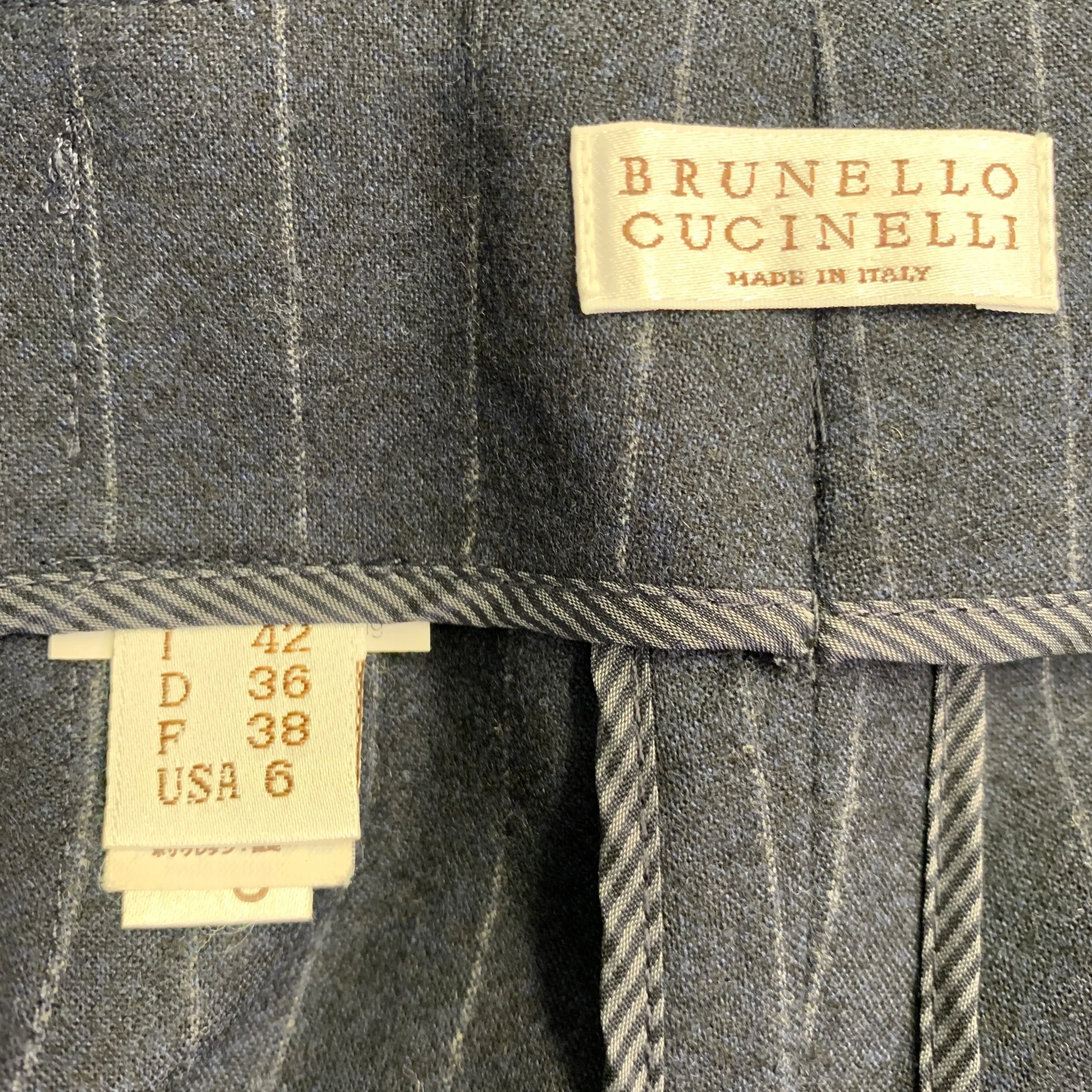 BRUNELLO CUCINELLI Size 6 Navy Stripe Wool Blend Tapered Slim Fit Dress Pants - Image 3