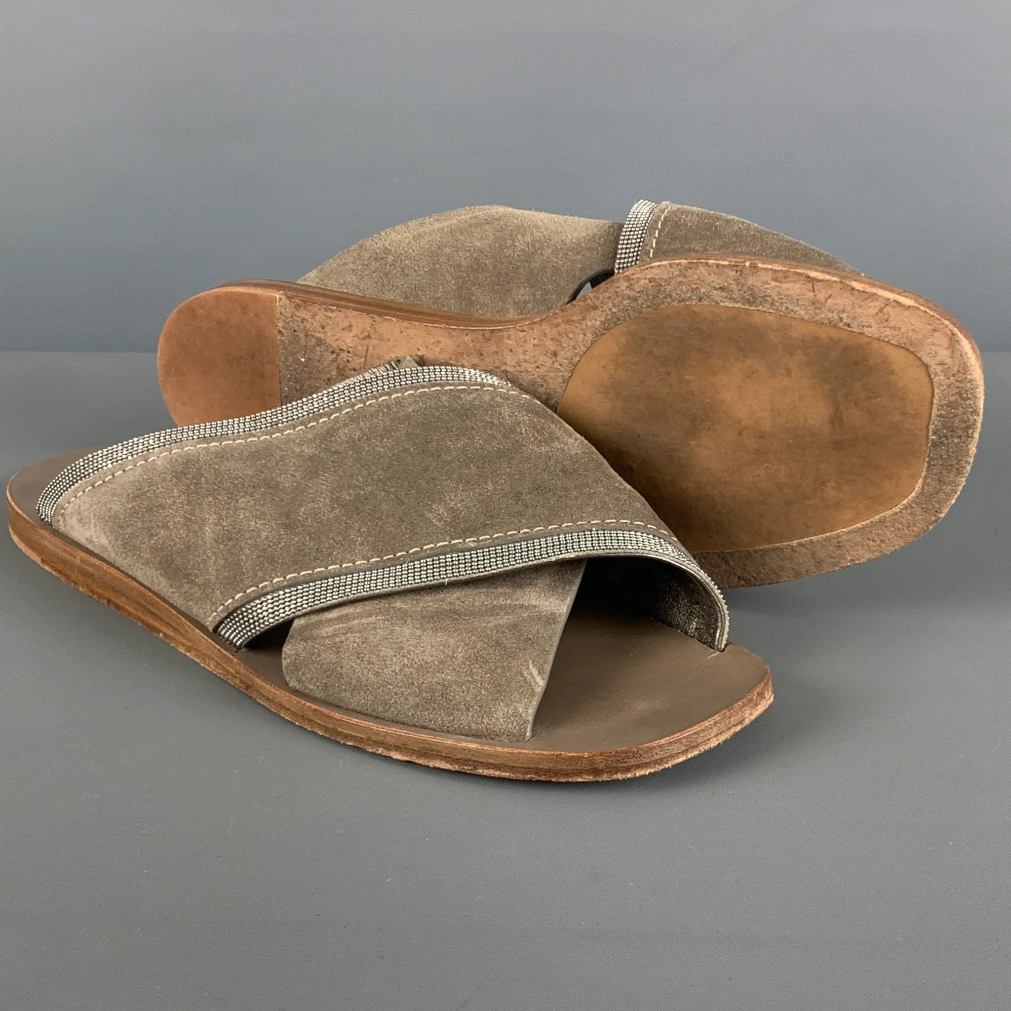 BRUNELLO CUCINELLI Size 8 Grey Sage Suede Slip On Sandals - Image 5