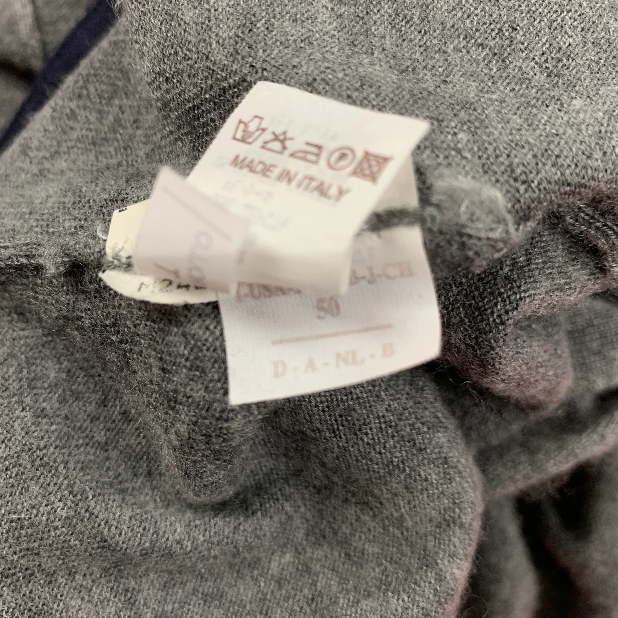 BRUNELLO CUCINELLI Size M Gray Wool Cashmere Buttoned Vest - Image 5