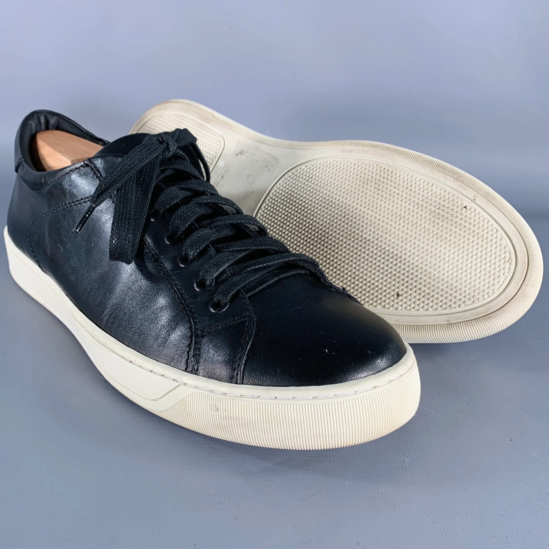 BRUNO MAGLI Size 10 Black Leather Sneakers - Image 5