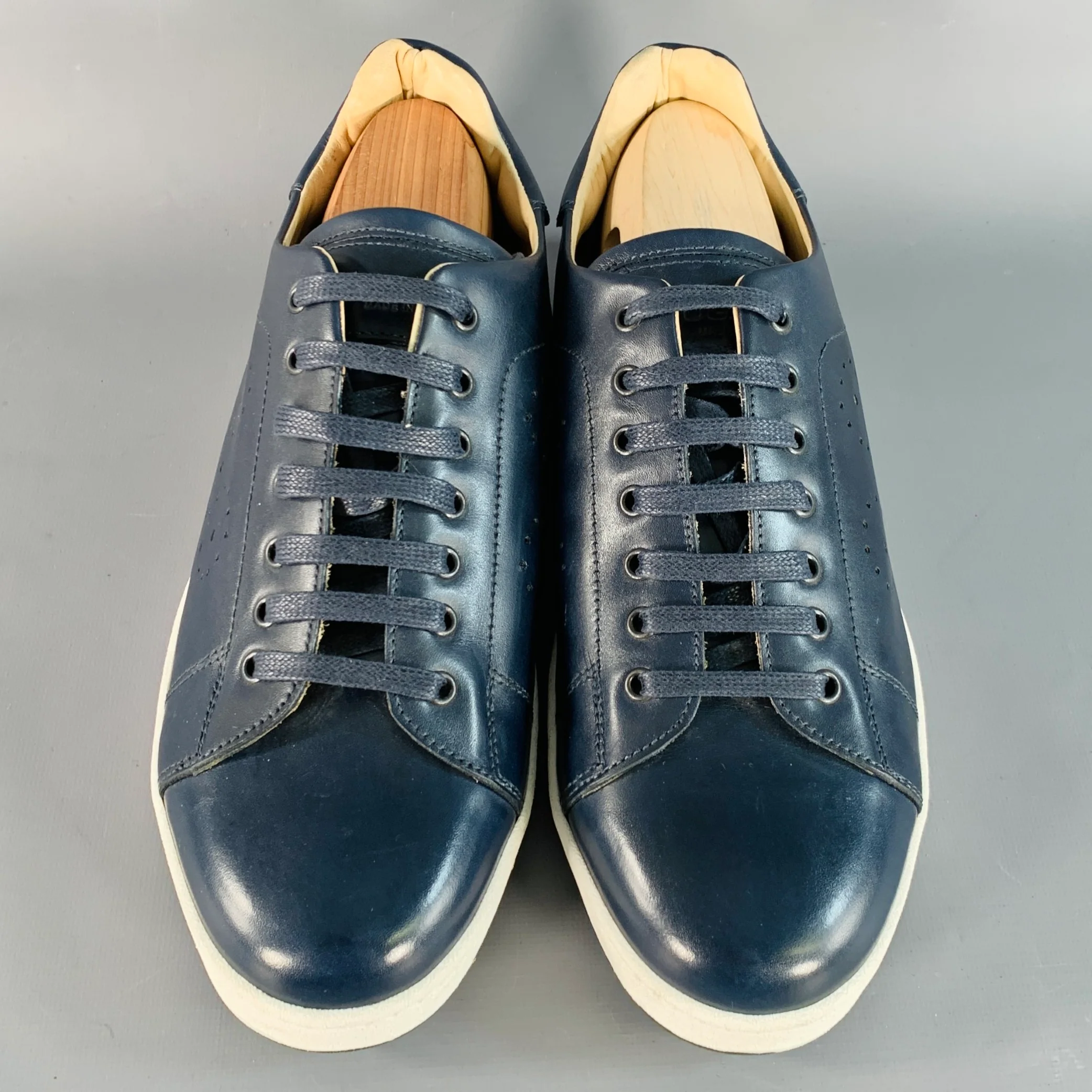 BUGATCHI Size 8 Navy Perforated Leather Low Top Sneakers - Image 4