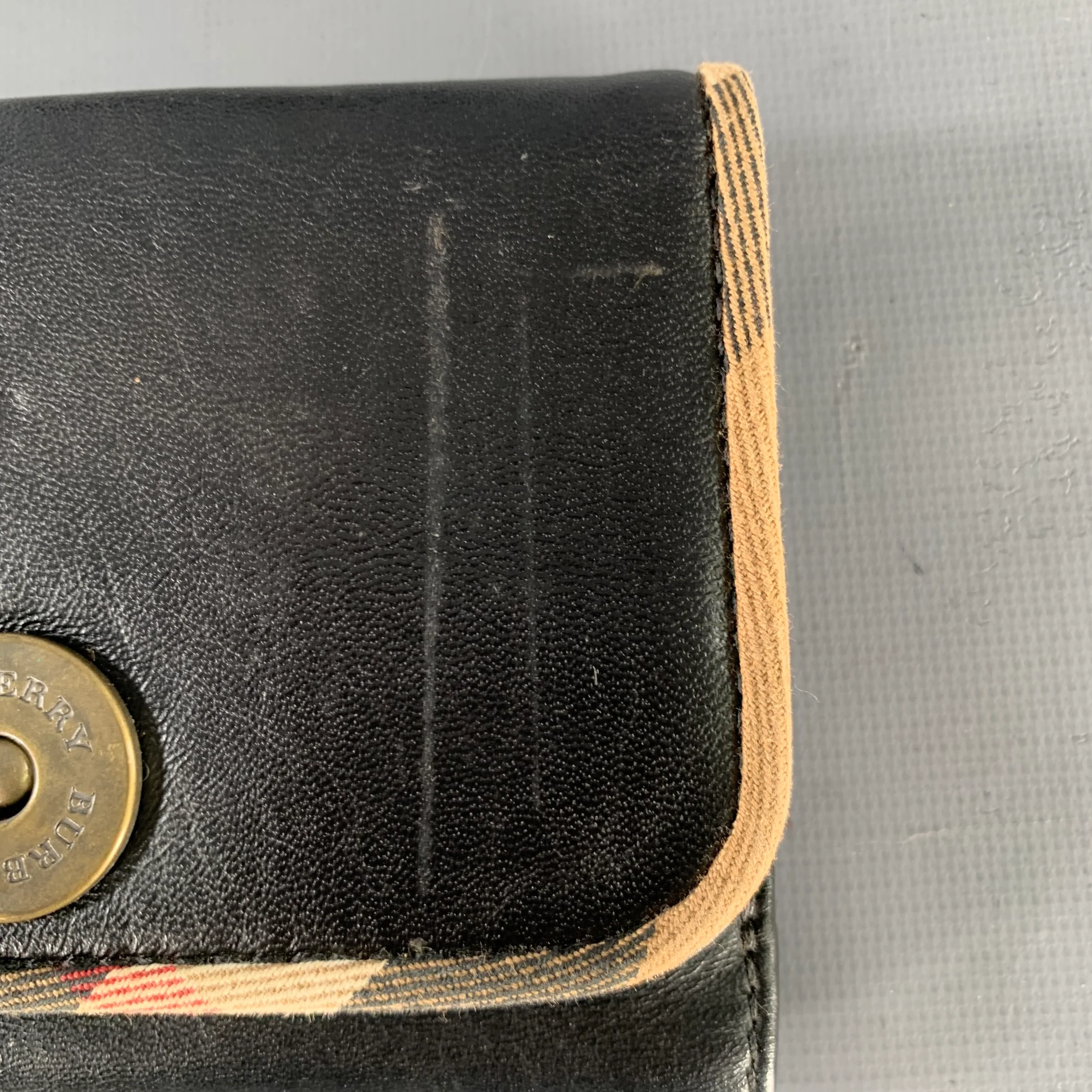 BURBERRY Black Faux Leather Check Trim Wallet - Image 5