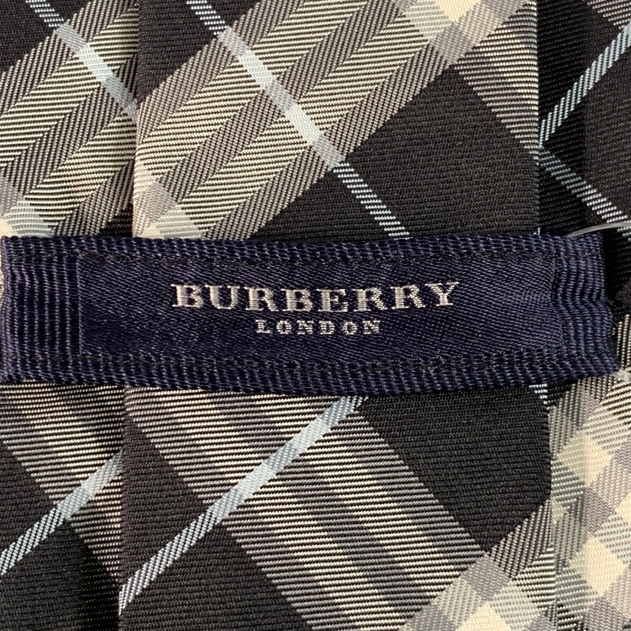 BURBERRY LONDON Grey Black Plaid Silk Tie - Image 3