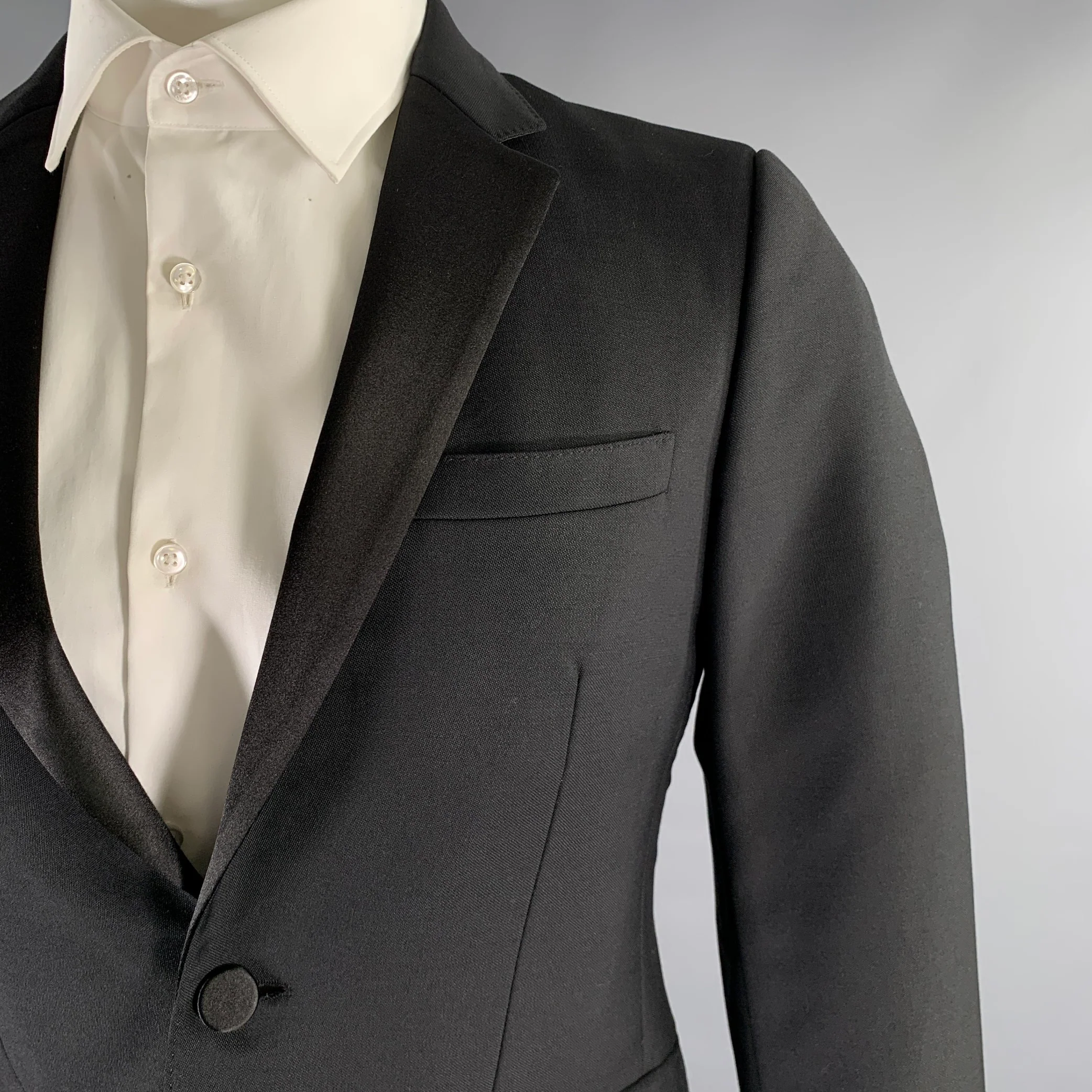 BURBERRY LONDON Size 36 Black Solid Wool Mohair Notch Lapel 30 33 Tuxedo - Image 8