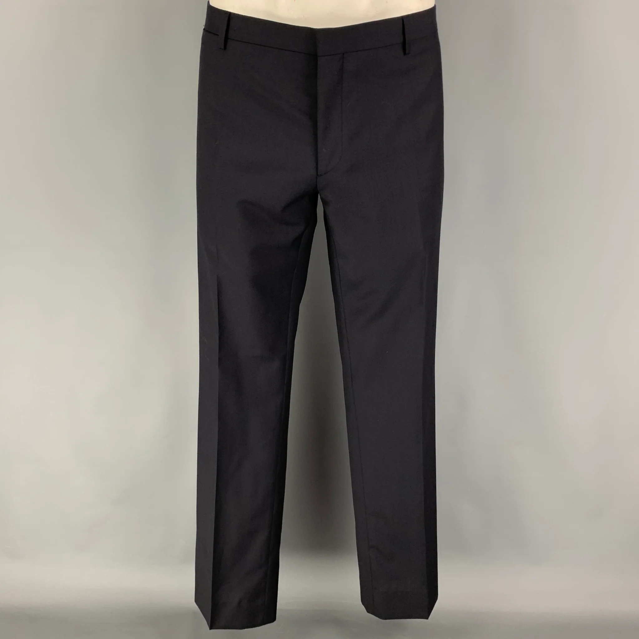 BURBERRY LONDON Size 46 Navy Wool Notch Lapel Suit - Image 5