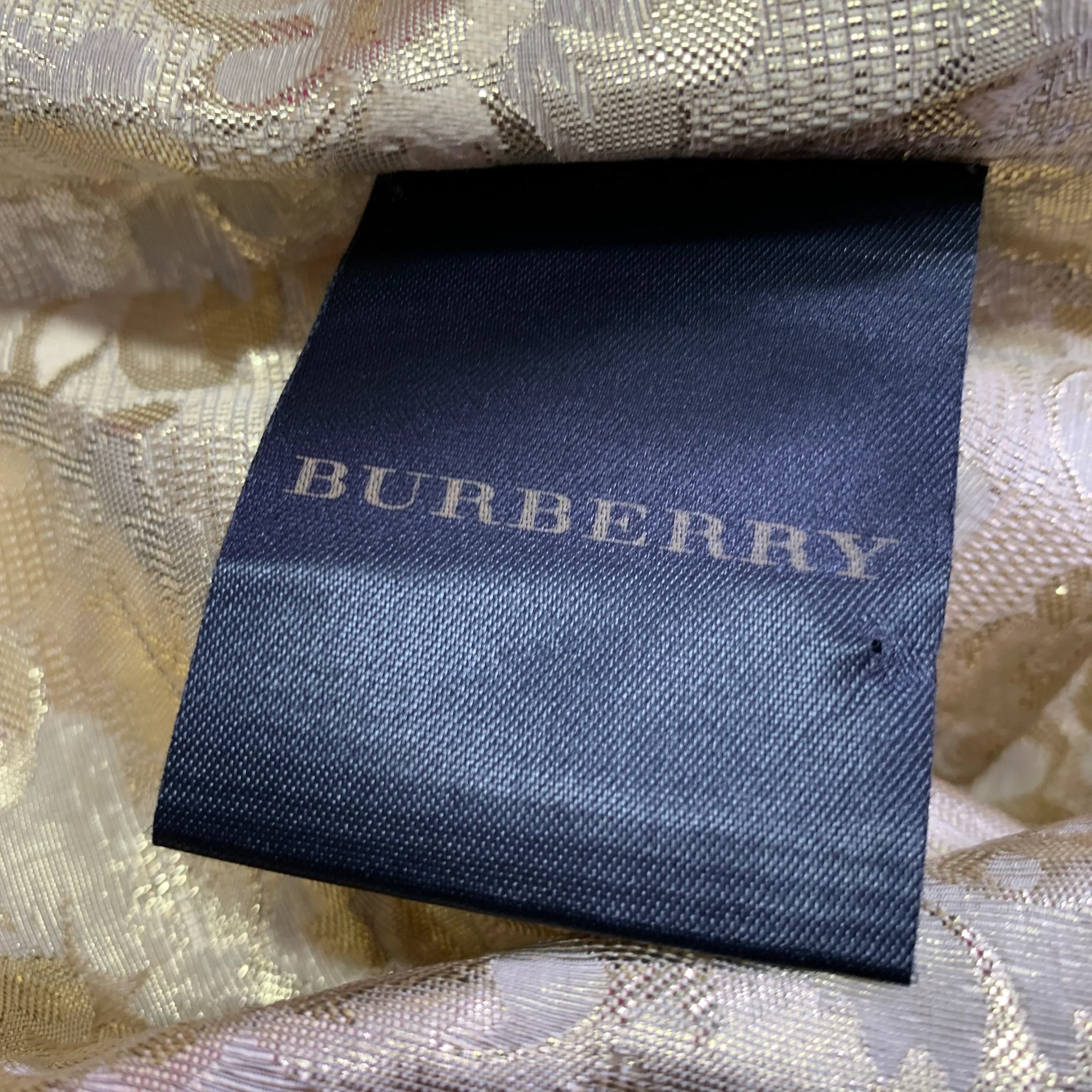BURBERRY PRORSUM Size S Gold Metallic Floral Silk Blend Tuxedo Long Sleeve Shirt - Image 7