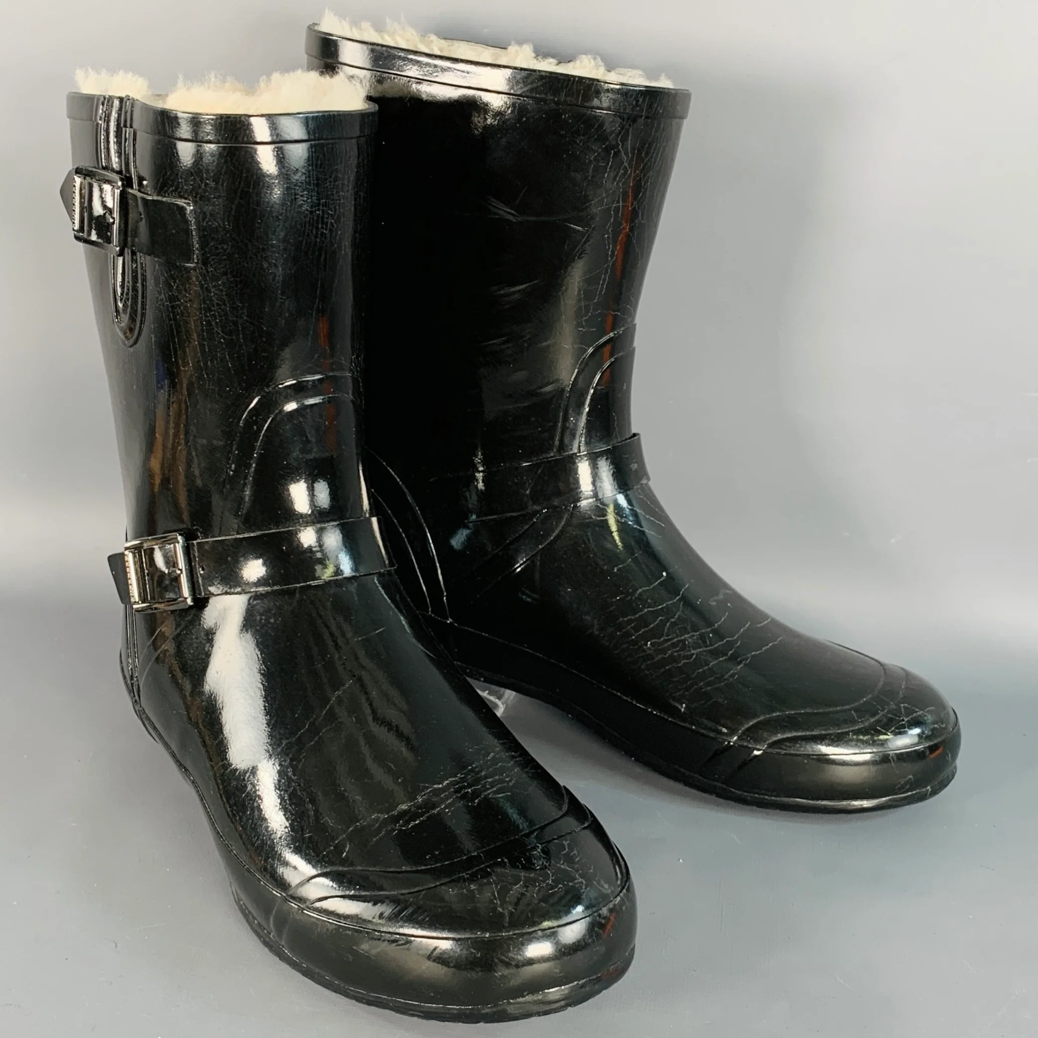 BURBERRY Size 10 Black Rubber Shearling Lined Rain Boots