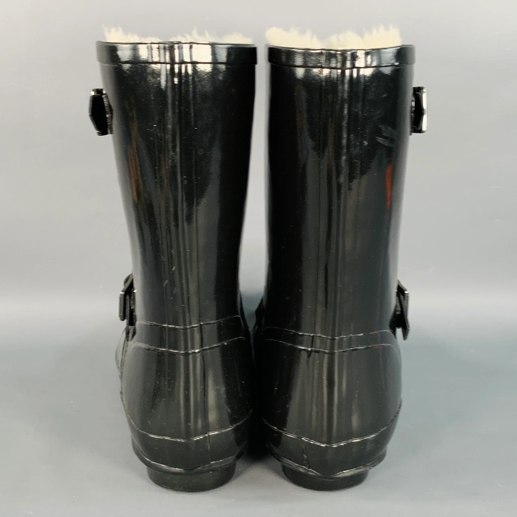 BURBERRY Size 10 Black Rubber Shearling Lined Rain Boots - Image 3
