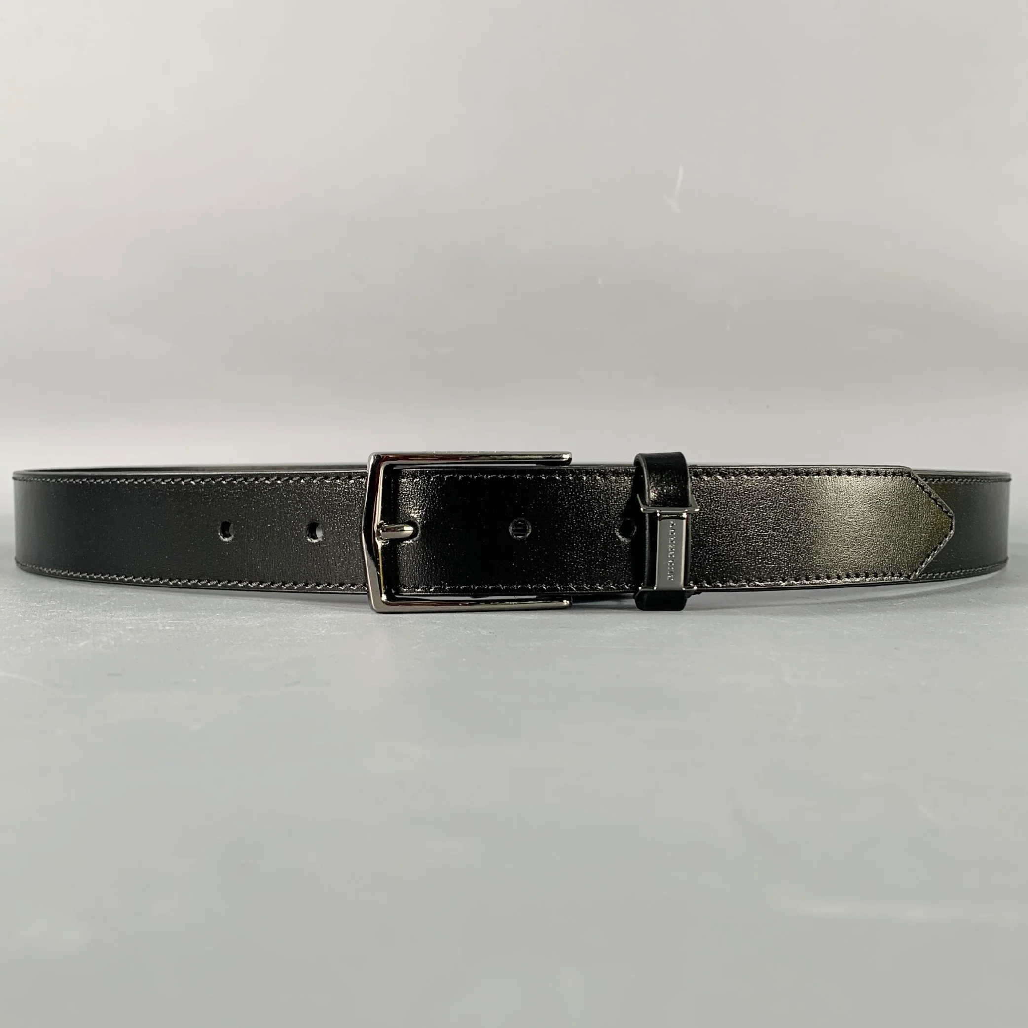 BURBERRY Size 38 Black Leather Belt