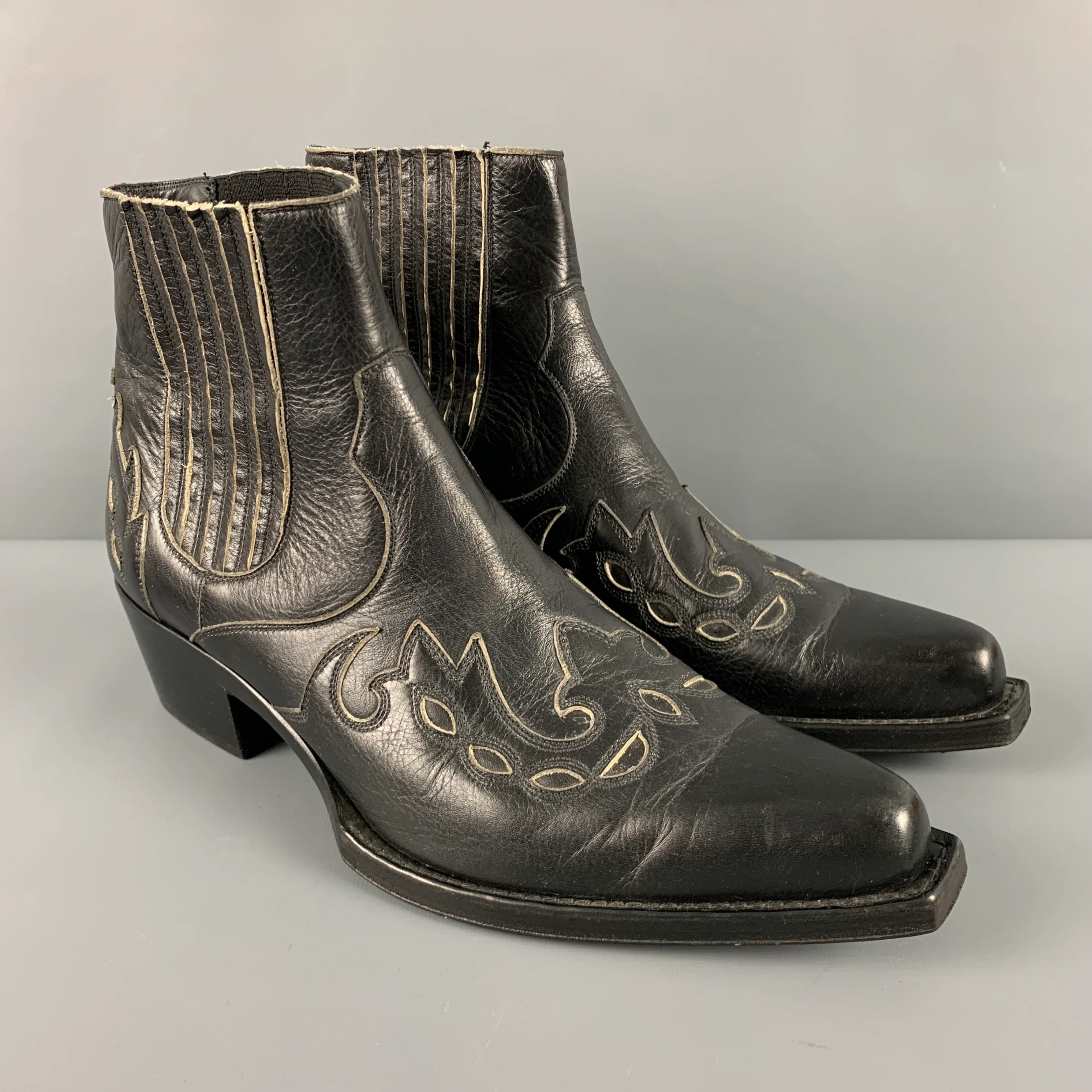 CALVIN KLEIN 205W39NYC Size 12 Black Embroidery Leather Pull On Boots