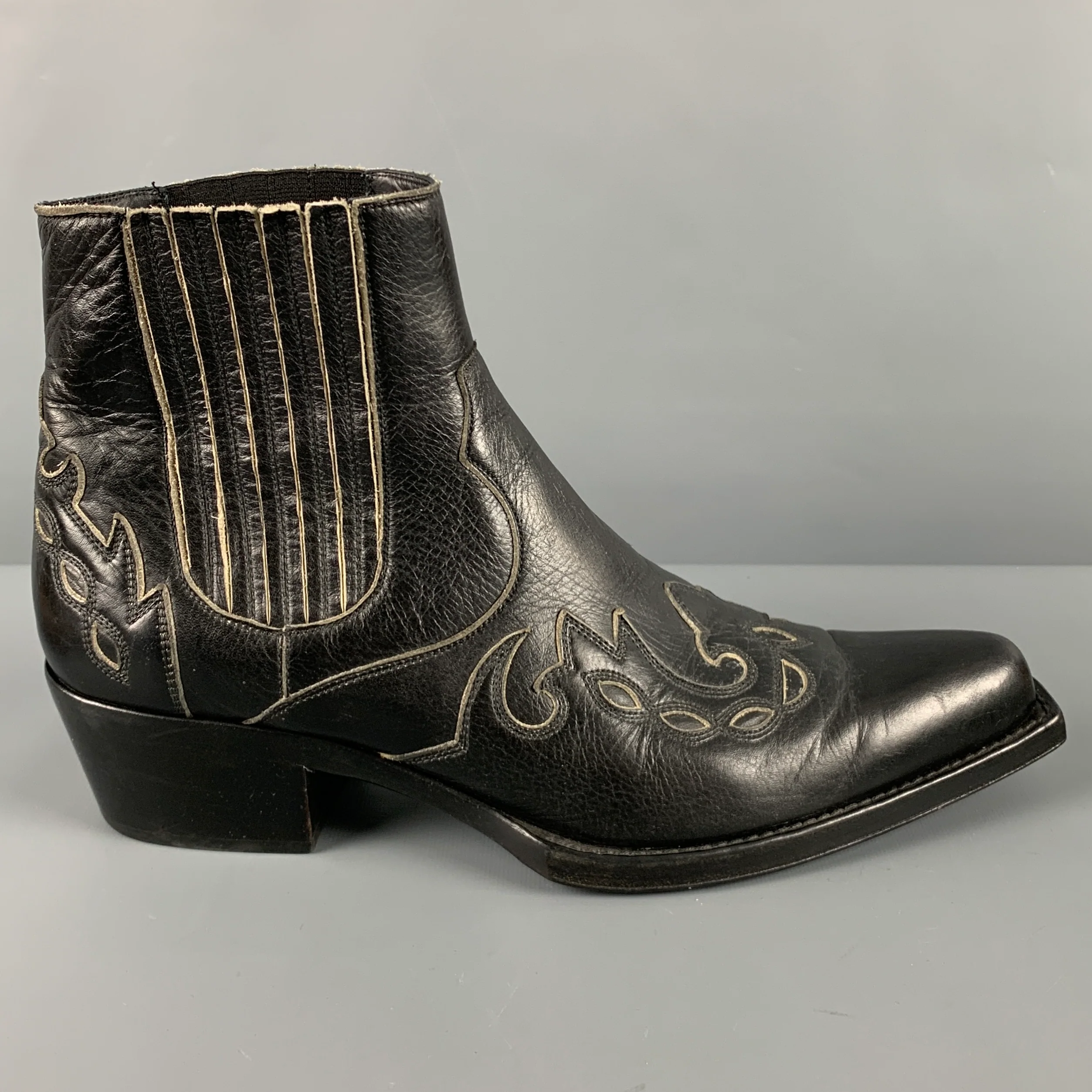 CALVIN KLEIN 205W39NYC Size 12 Black Embroidery Leather Pull On Boots - Image 2