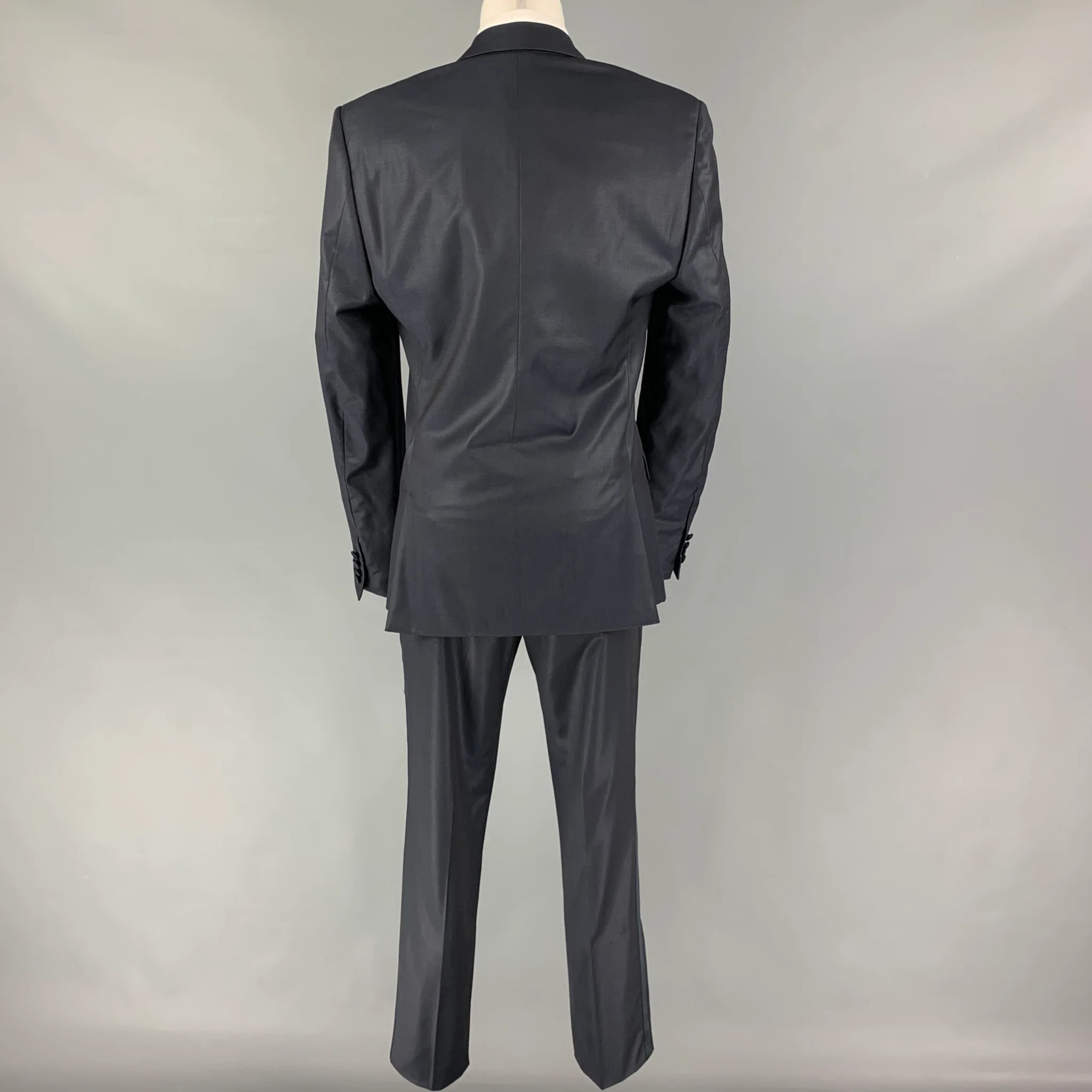 CALVIN KLEIN COLLECTION Size 34 Navy Black Wool Peak Lapel Tuxedo Suit - Image 3