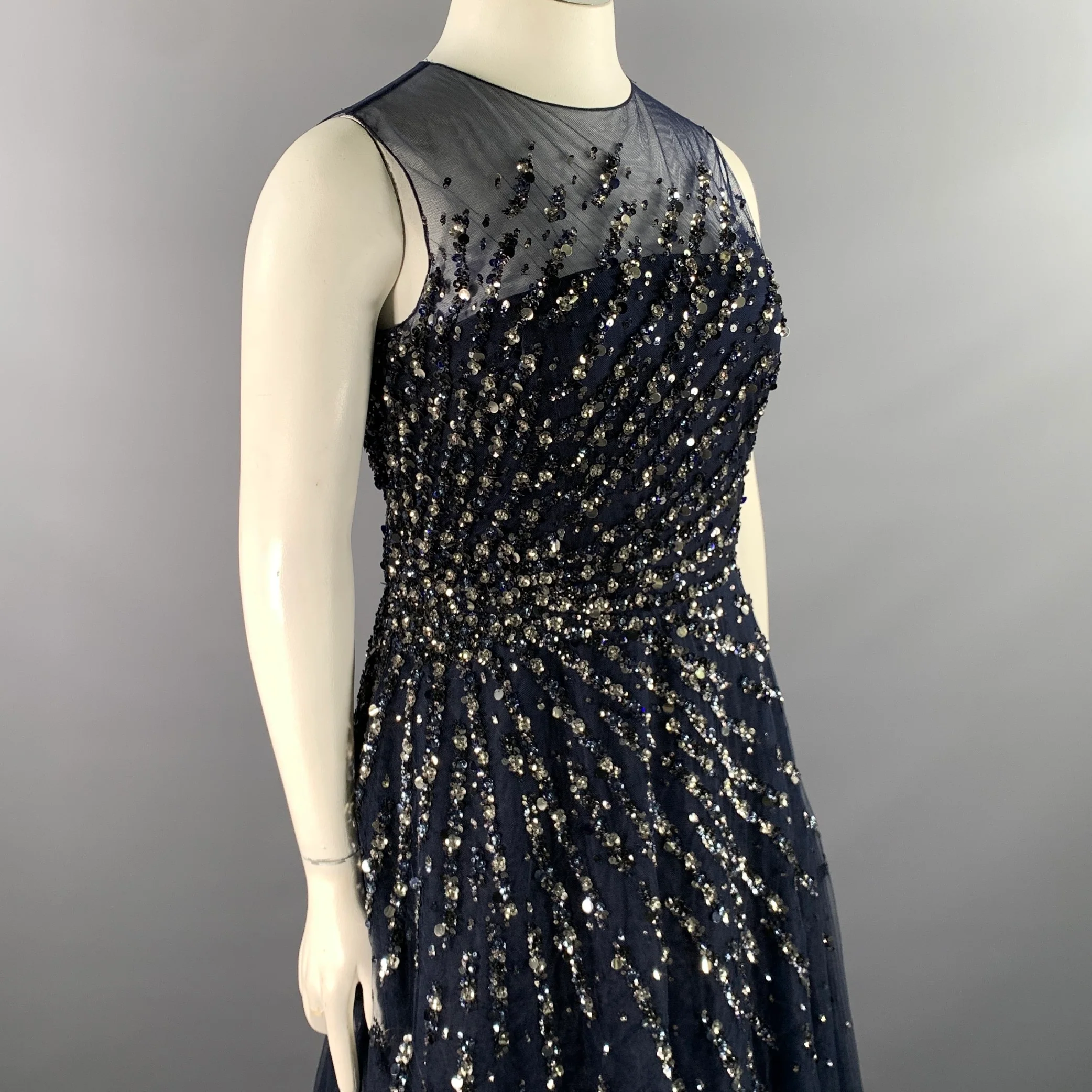 CAROLINA HERRERA Size 14 Navy Silver Nylon A-Line Long Gown - Image 2