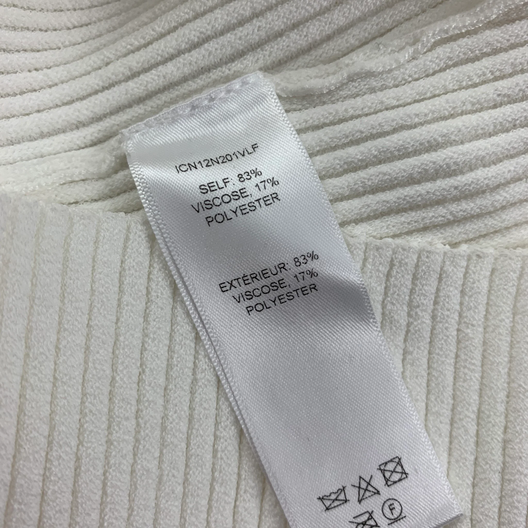 CAROLINA HERRERA Size M White Viscose Polyester Ribbed V-Neck Casual Top - Image 4