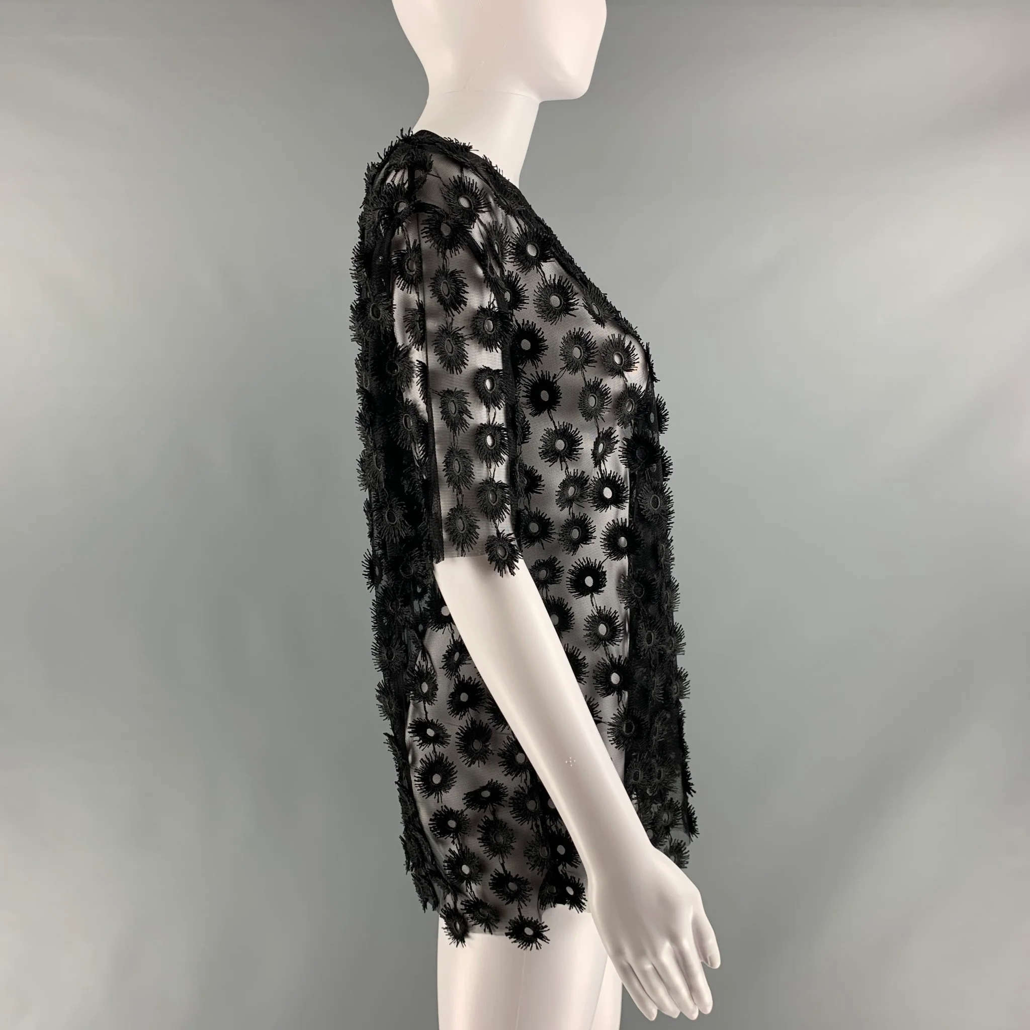 CARVEN Size S Black Applique Crew-Neck Casual Top - Image 3