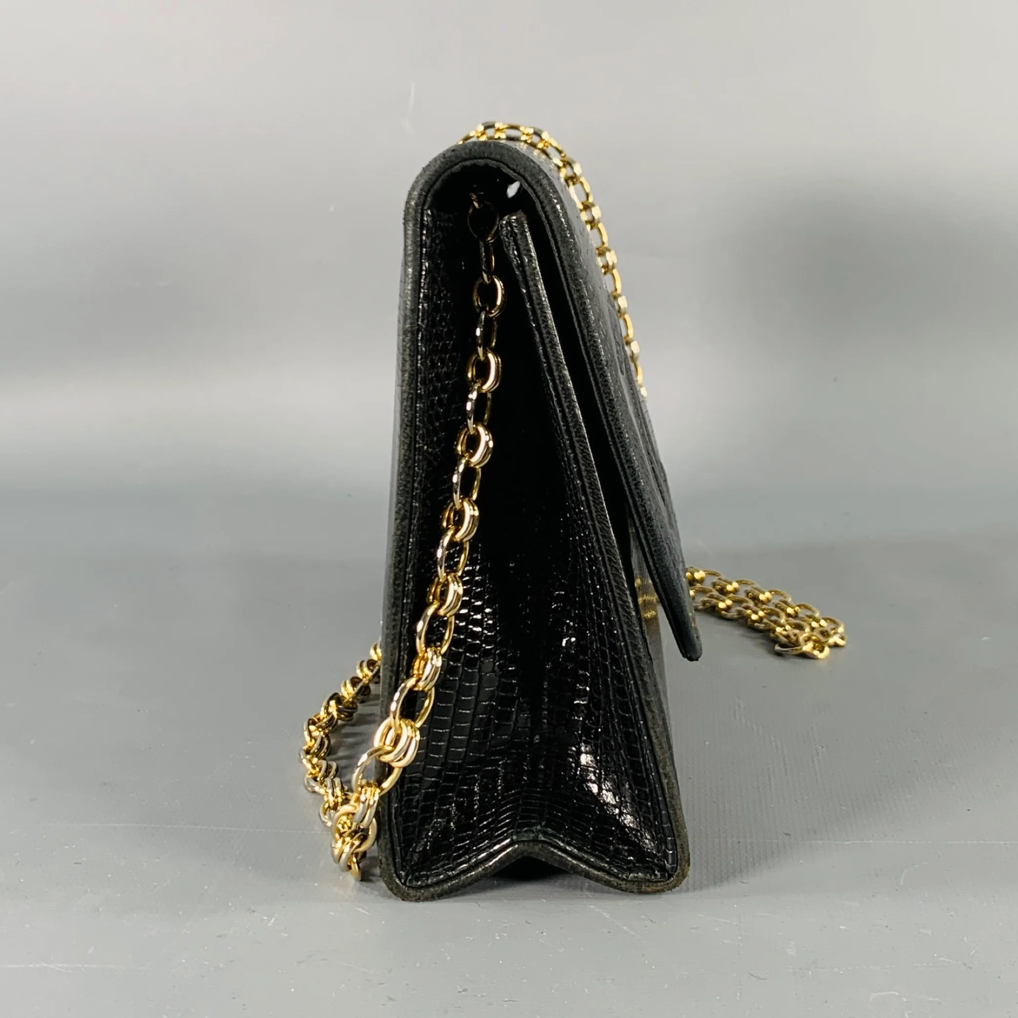 CHANEL Rare Vintage Late-1980s Black Gold Lizard Leather Cross Body Clutch Handbag - Image 4