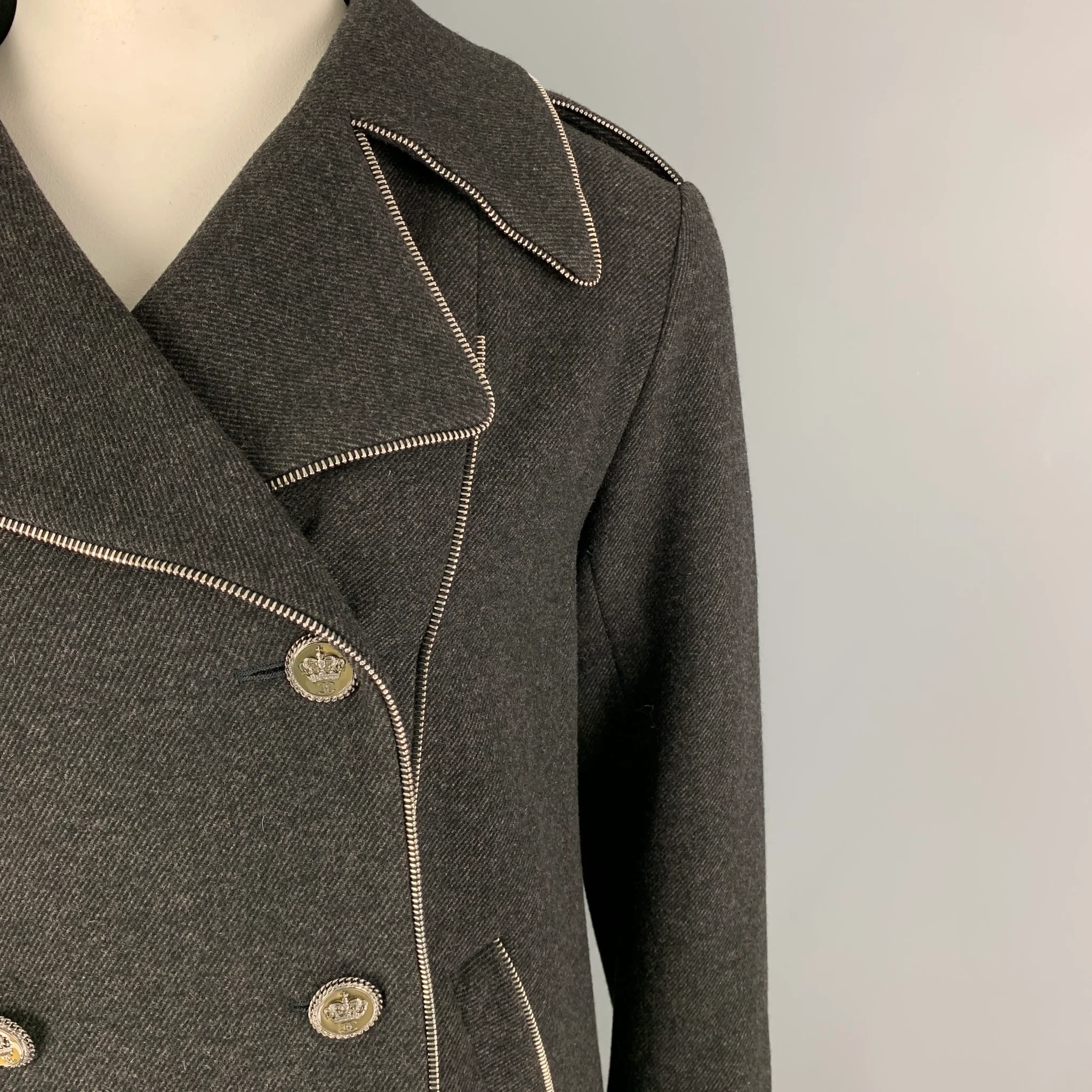 CHANEL Pre-Fall 2008 Size 14 Charcoal Wool Polyamide Double Breasted Coat - Image 3