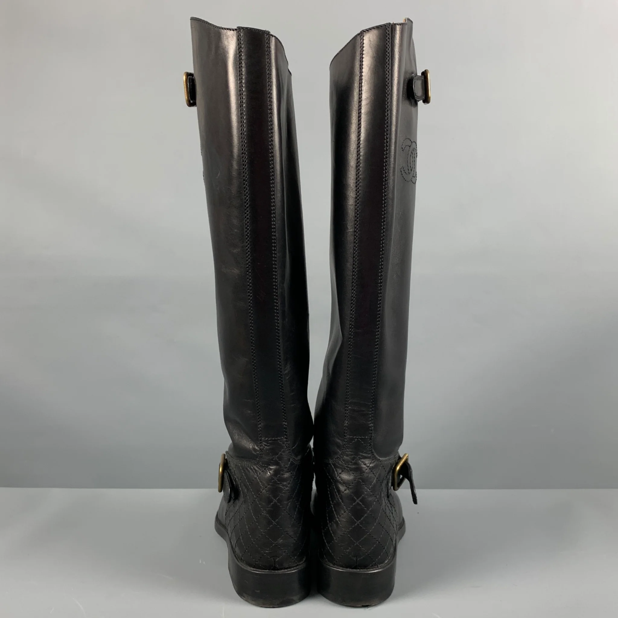 CHANEL Size 10 Black Leather Riding Boots - Image 3