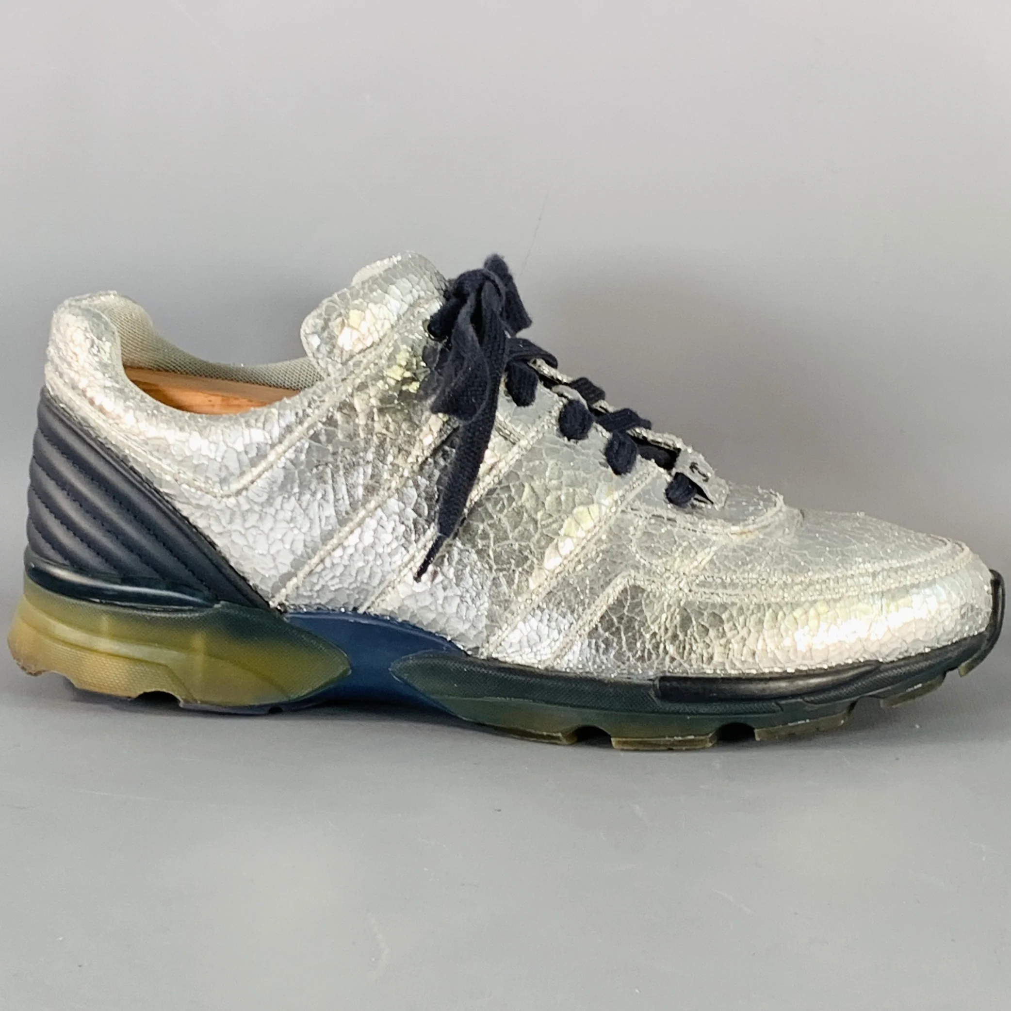 CHANEL Size 11 Metallic Silver Navy Crackled Leather Lace-Up Sneakers - Image 2