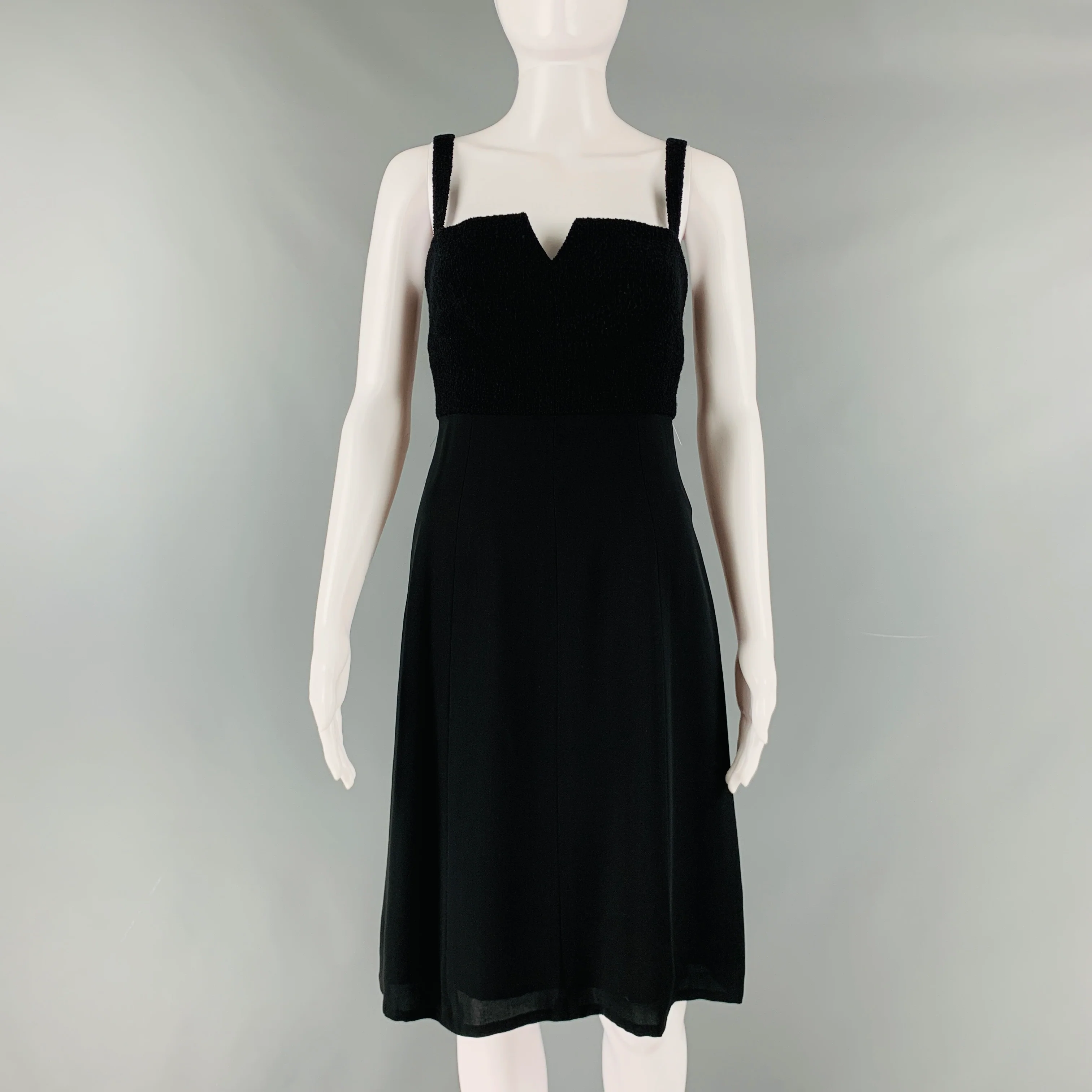 CHANEL Size 6 Black Wool Nylon Empire Waist Below Knee Dress