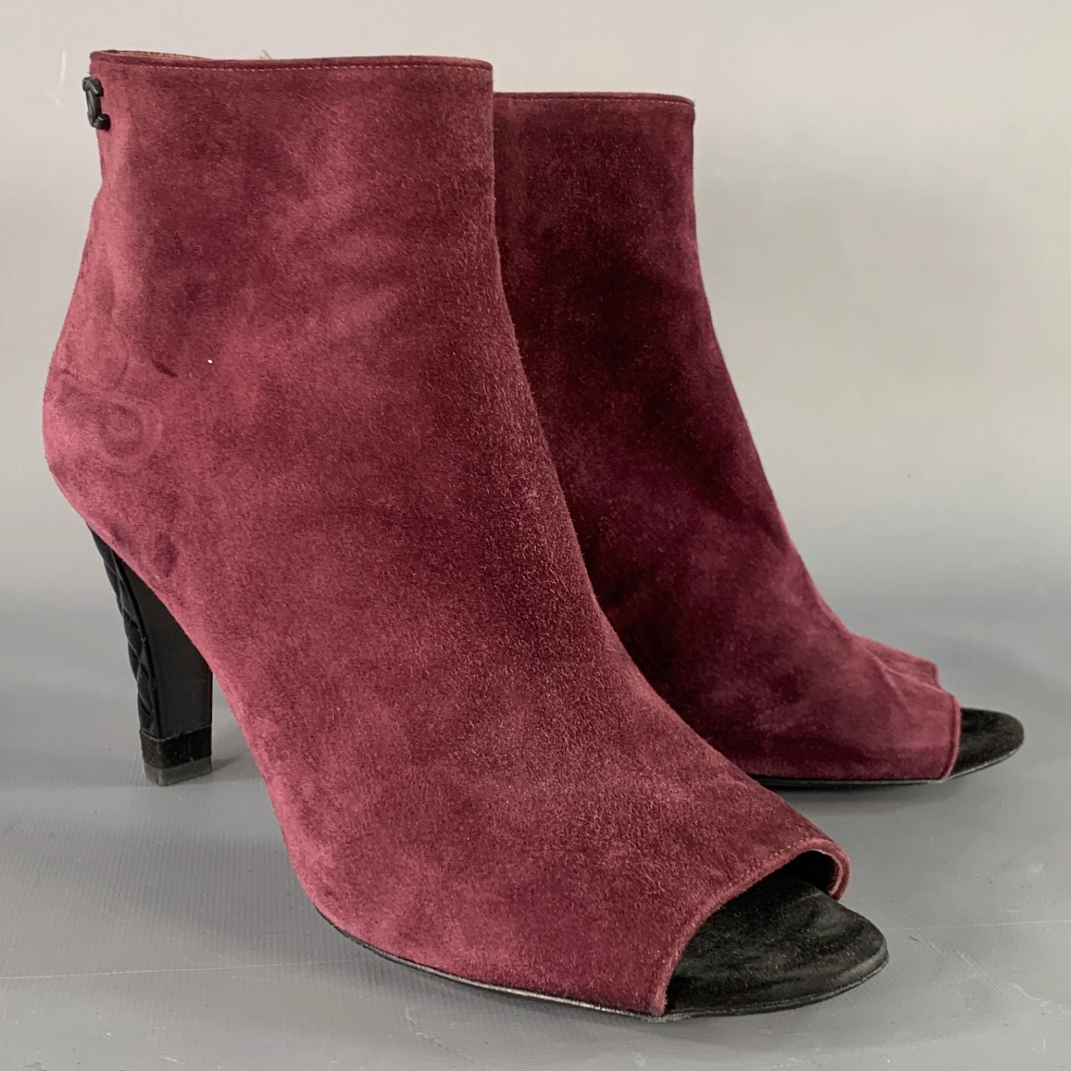 CHANEL Size 8.5 Burgundy Suede Peep Toe Side Zipper Ankle Boots
