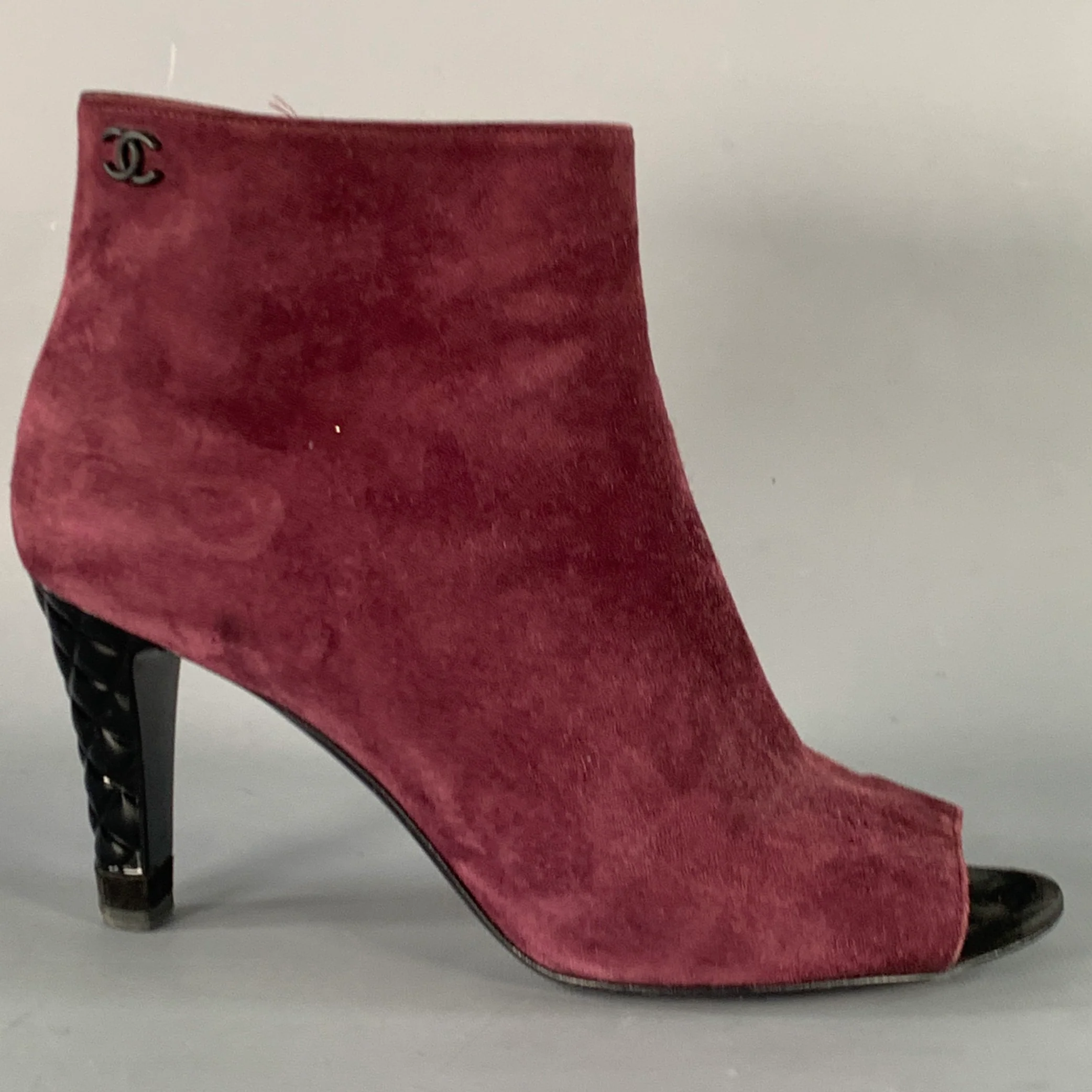 CHANEL Size 8.5 Burgundy Suede Peep Toe Side Zipper Ankle Boots - Image 2