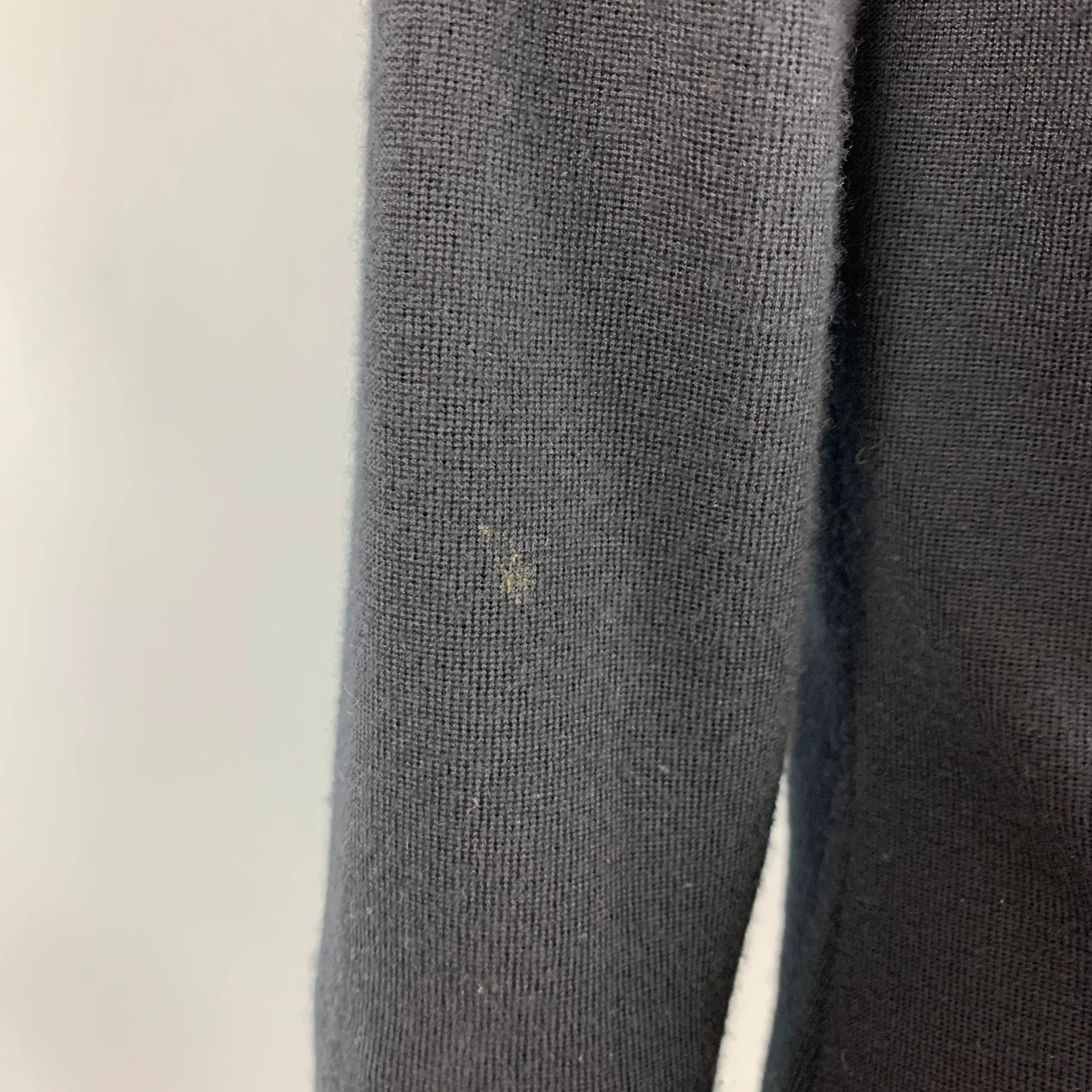 CHANEL Size 8 Black Cashmere Silk Scoop Neck Cardigan - Image 5