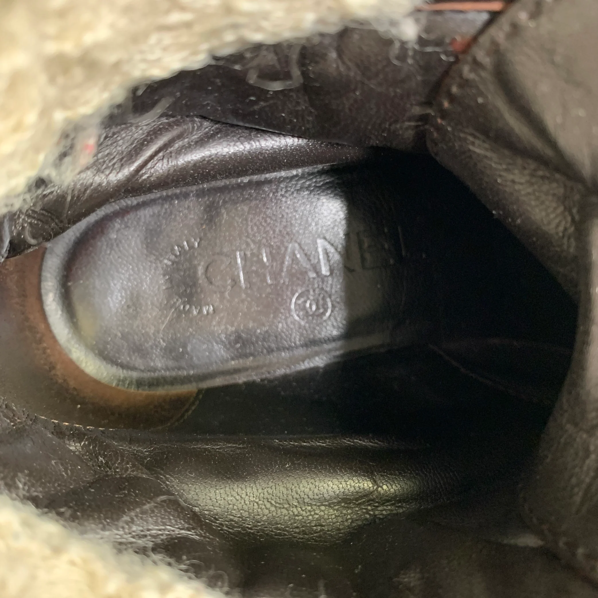 CHANEL Size 8 Brown Leather Distressed Ankle Boots - Image 7