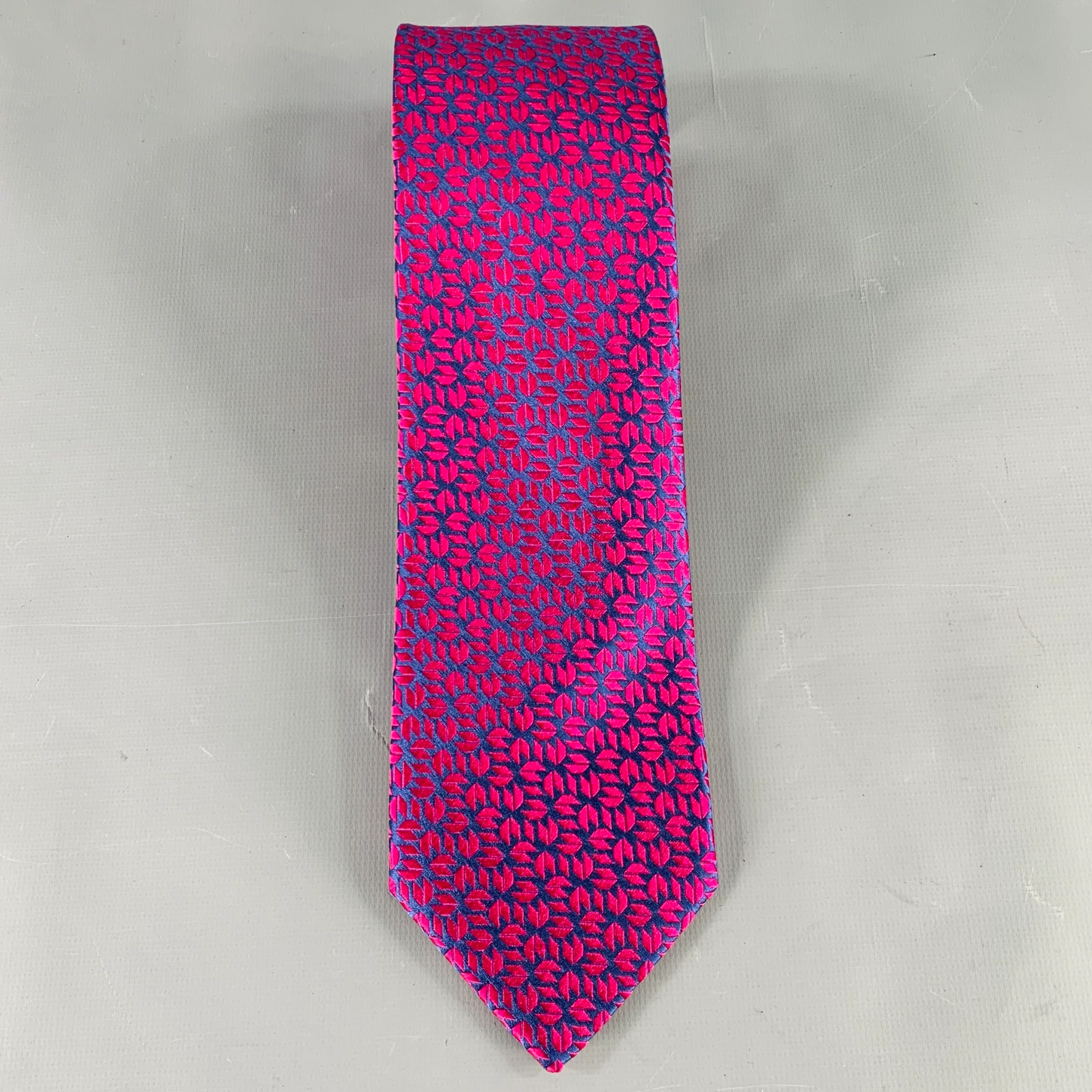 CHARVET Navy Fuchsia Textured Silk Tie - Image 3
