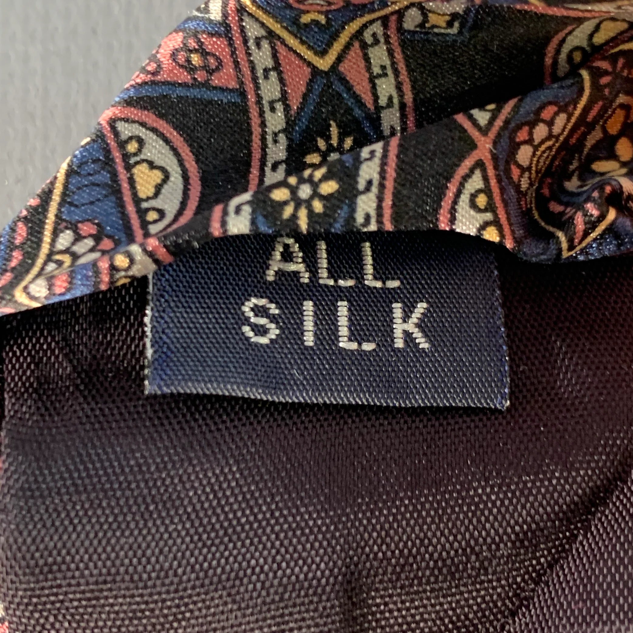 CHRISTIAN DIOR Black Purple Abstract Silk Tie - Image 5