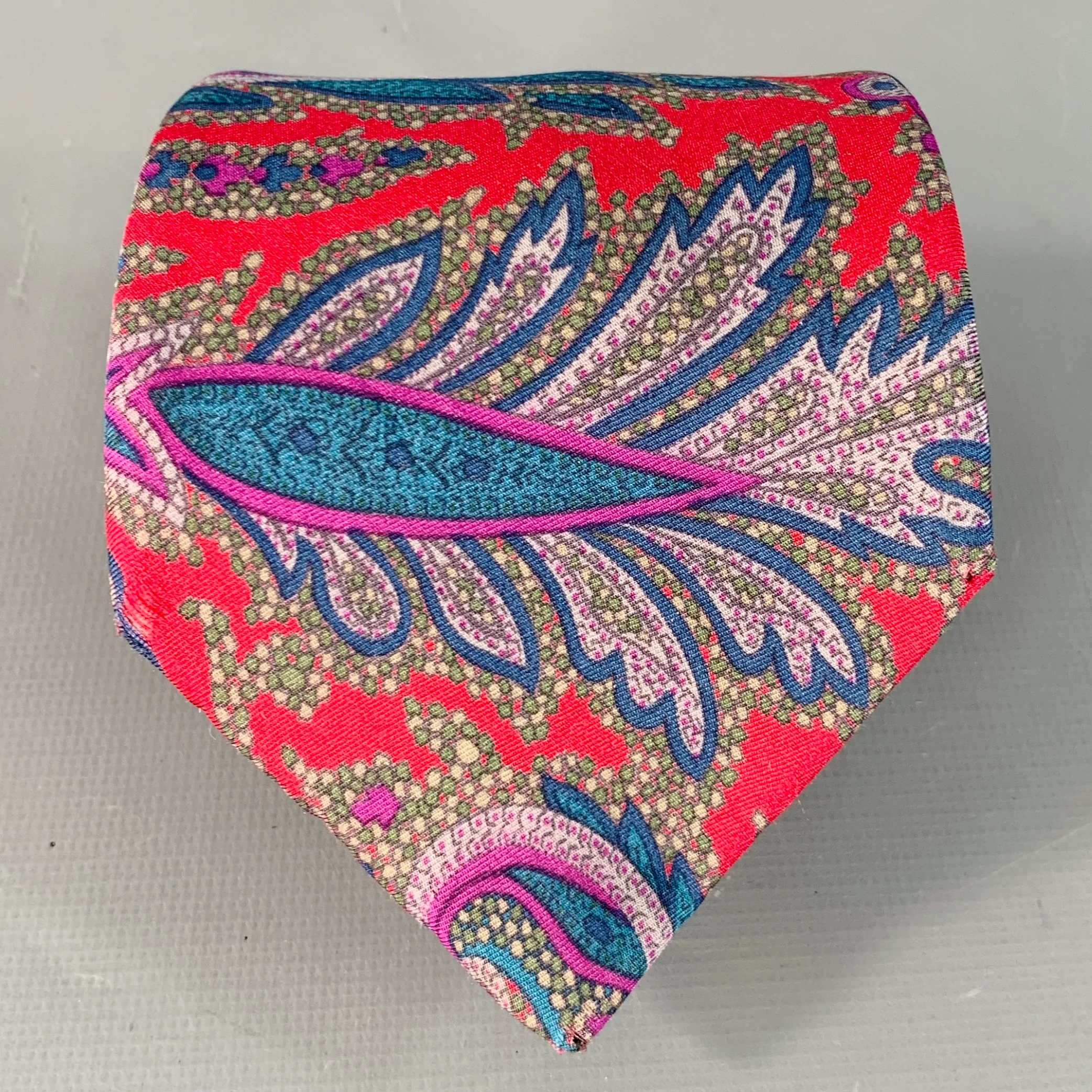 CHRISTIAN DIOR Red Blue Paisley Silk Tie