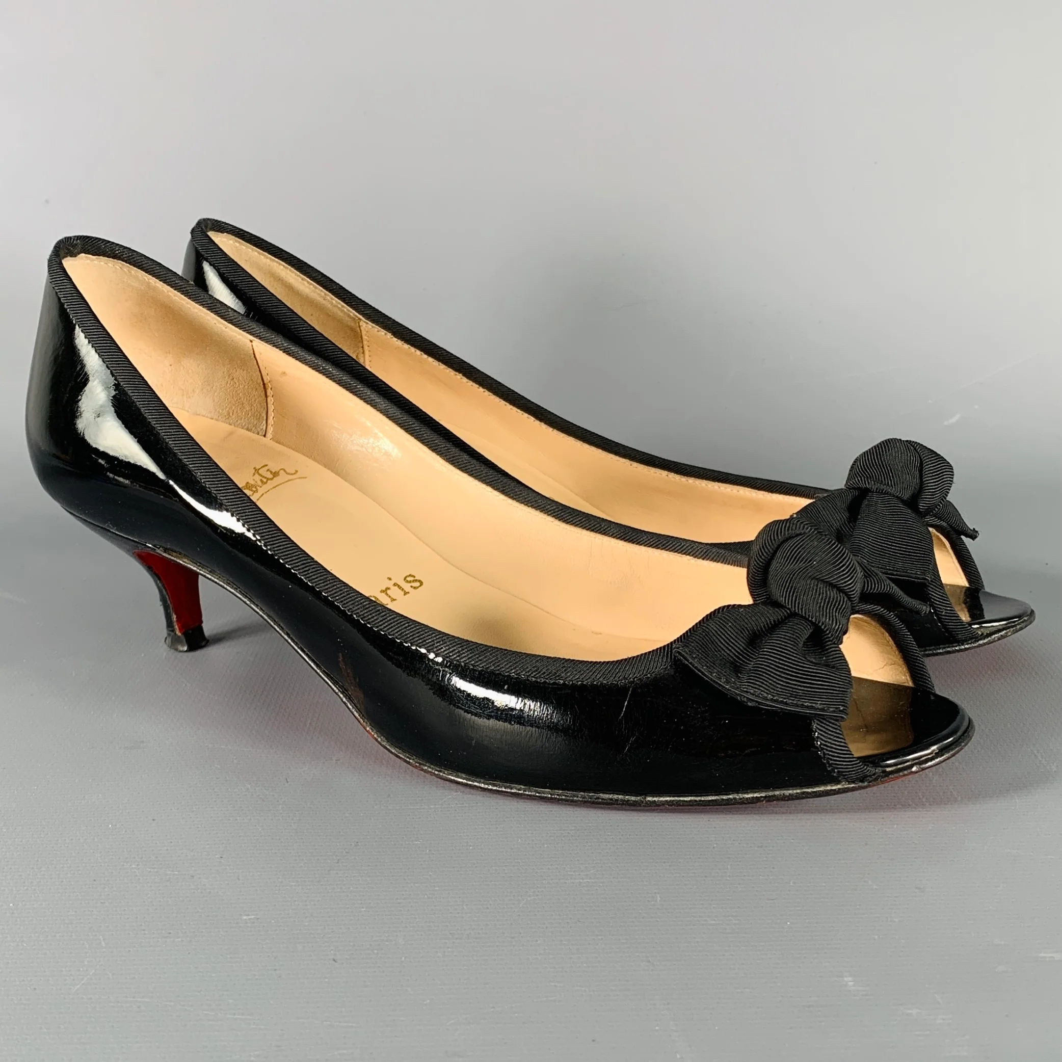 CHRISTIAN LOUBOUTIN Size 6.5 Black Bow Kitten Heels Pumps