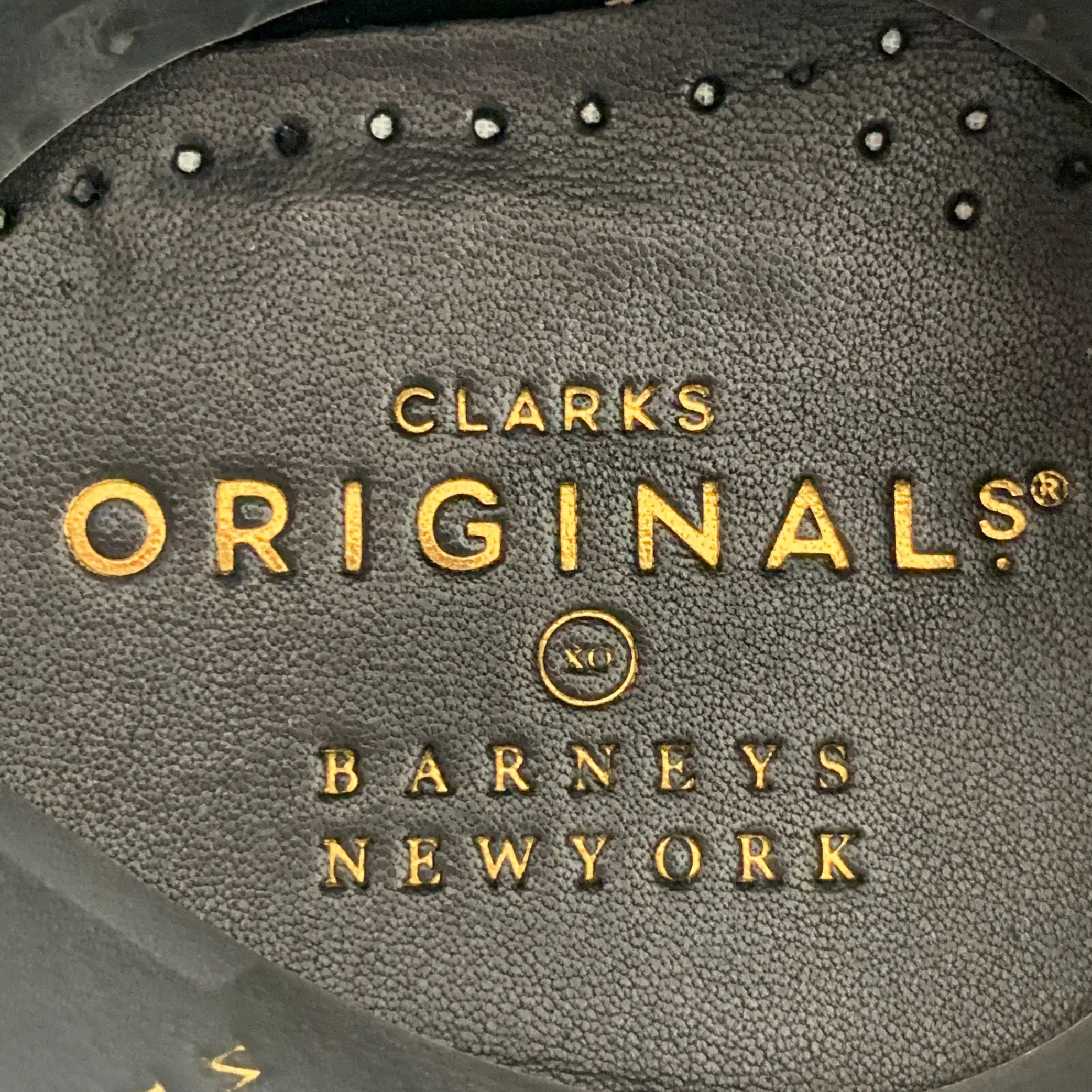 CLARKS Size 9 Wallabee Black Suede Crepe Sole Moccasin Ankle Boots - Image 7
