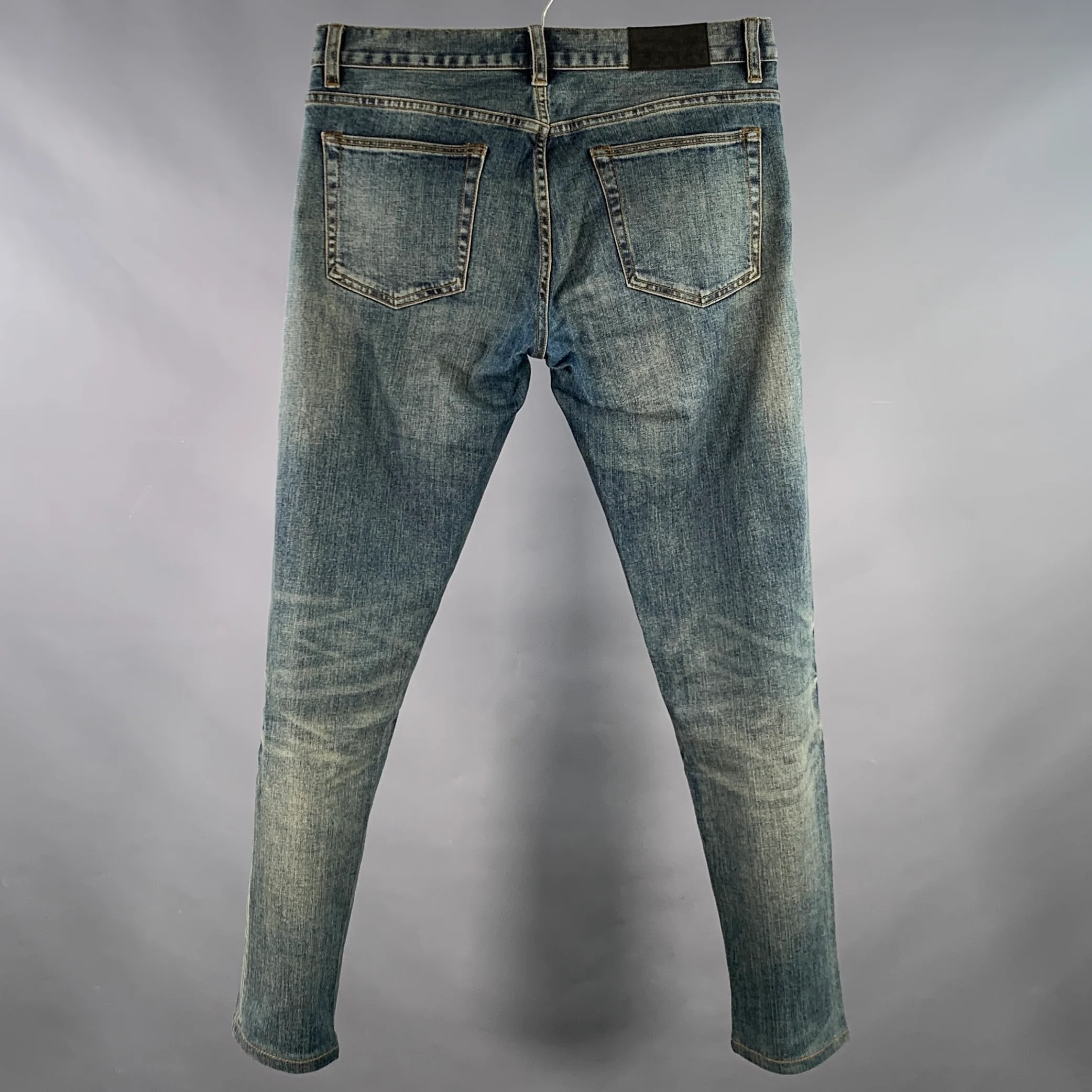 CLUB MONACO Size 31 Blue Cotton Blend Tapered Contrast Stitch Jeans - Image 3