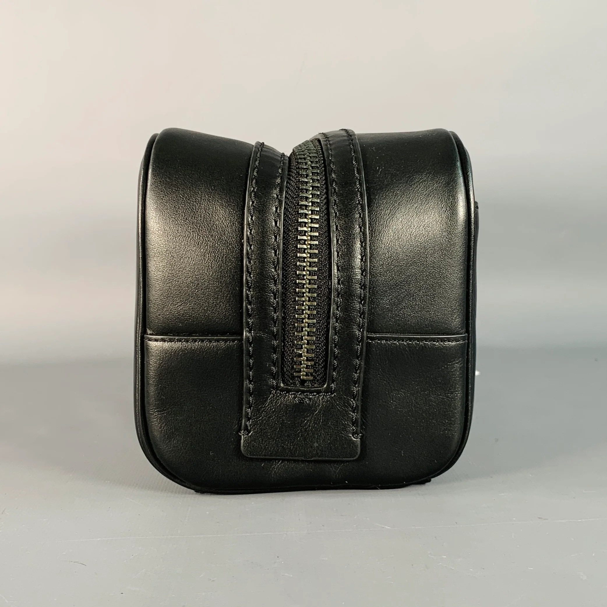 COACH One Size Black Leather Zip Toiletry Bag - Image 5