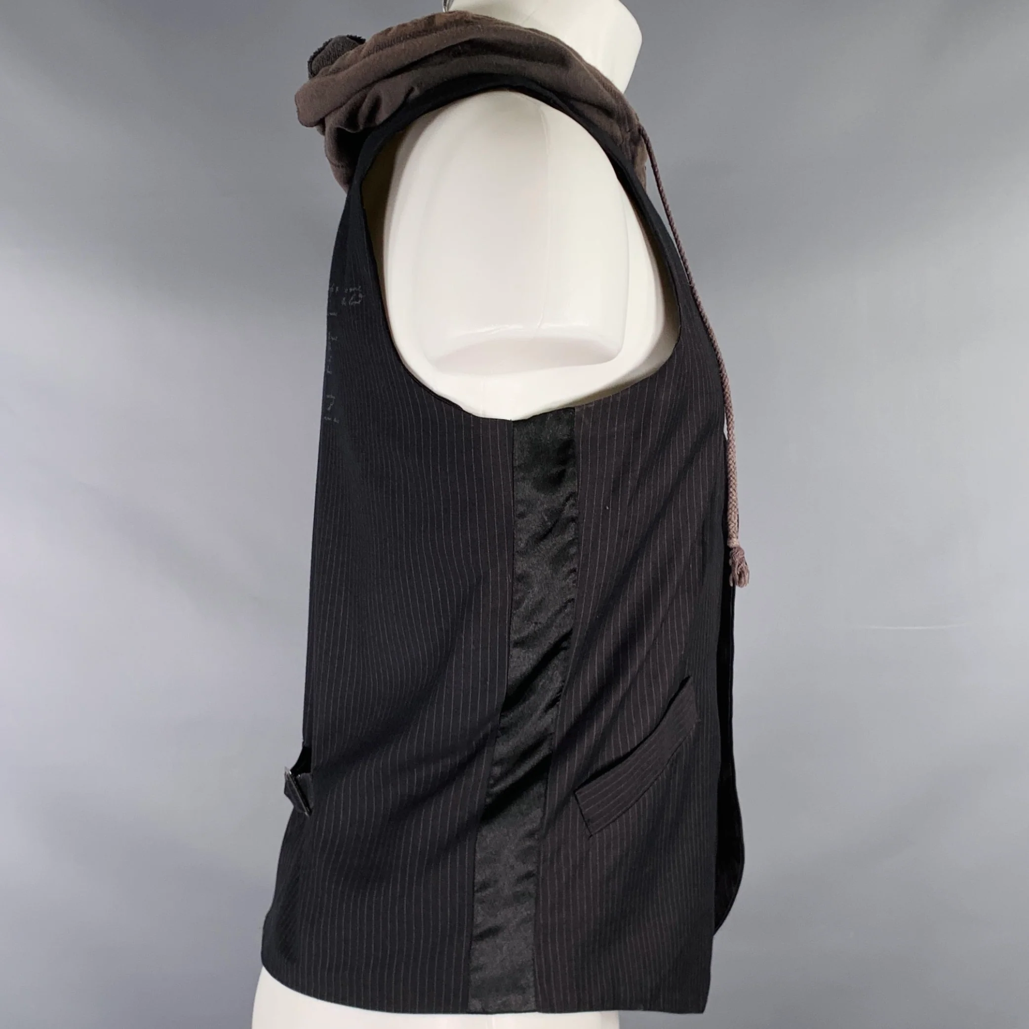 COHESIVE & CO. Size M Black Grey Pinstripe Cotton Vest - Image 3