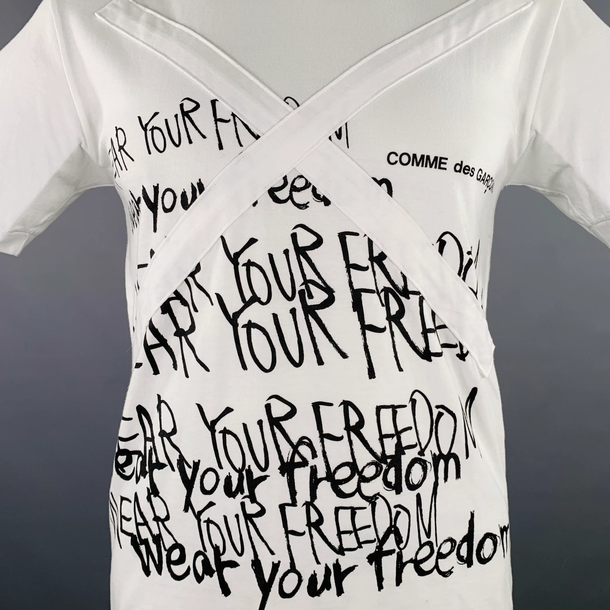 COMME des GARCONS HOMME PLUS 2019 Size M White Black Print Cotton Crew Neck T-shirt - Image 2