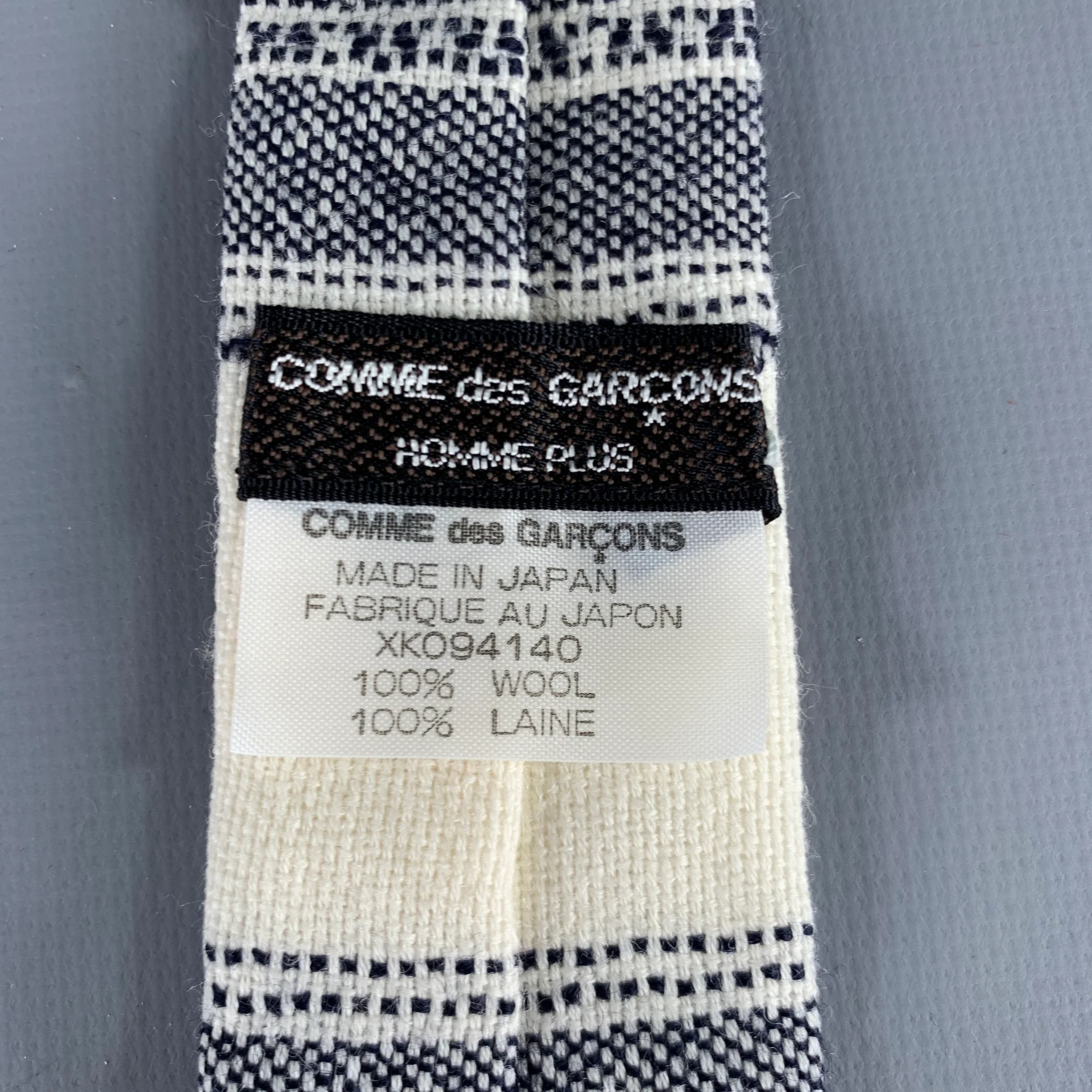 COMME des GARCONS HOMME PLUS Cream Navy Woven Wool Fringe Tie - Image 3