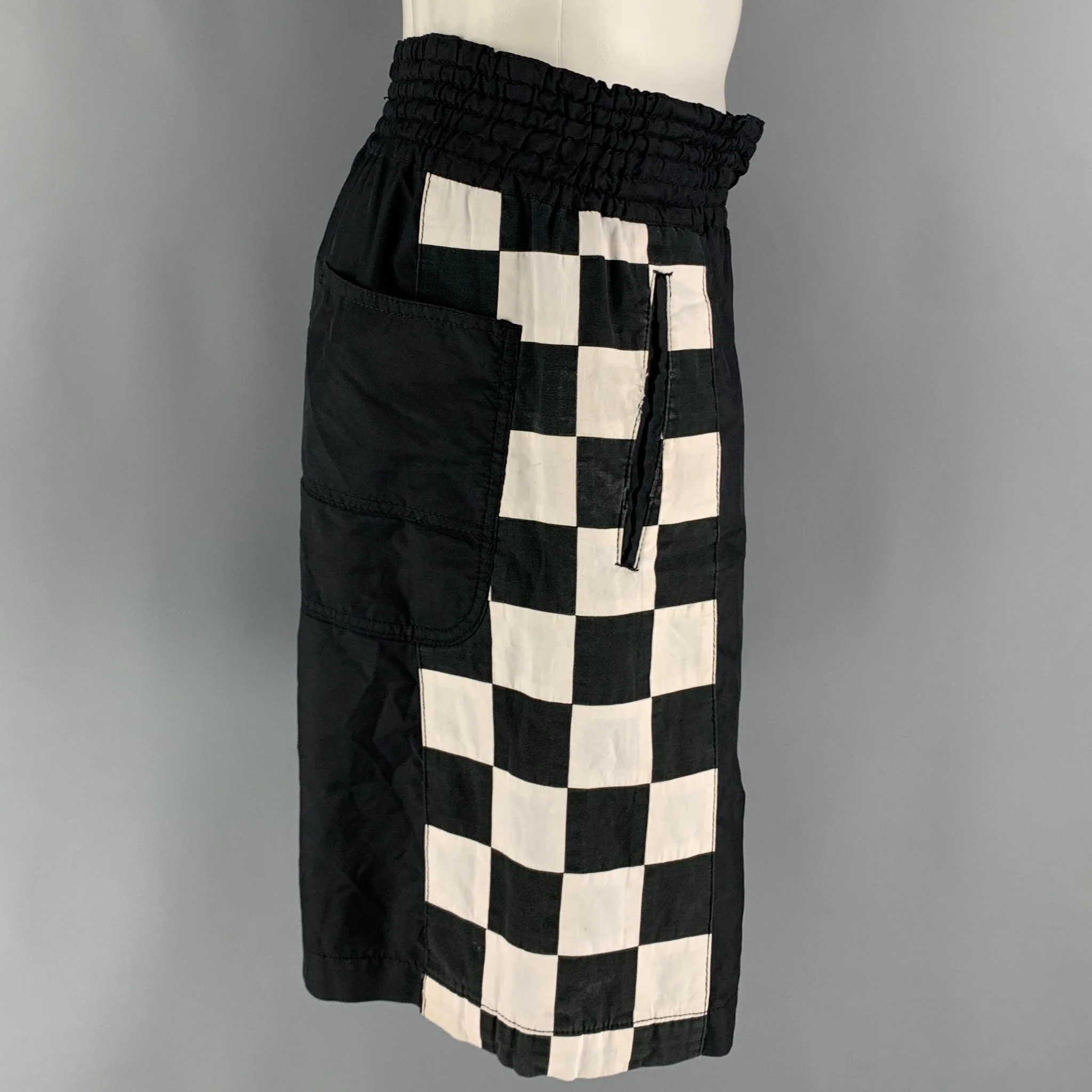 COMME des GARCONS HOMME PLUS Size M Black White Polyester Shorts - Image 3