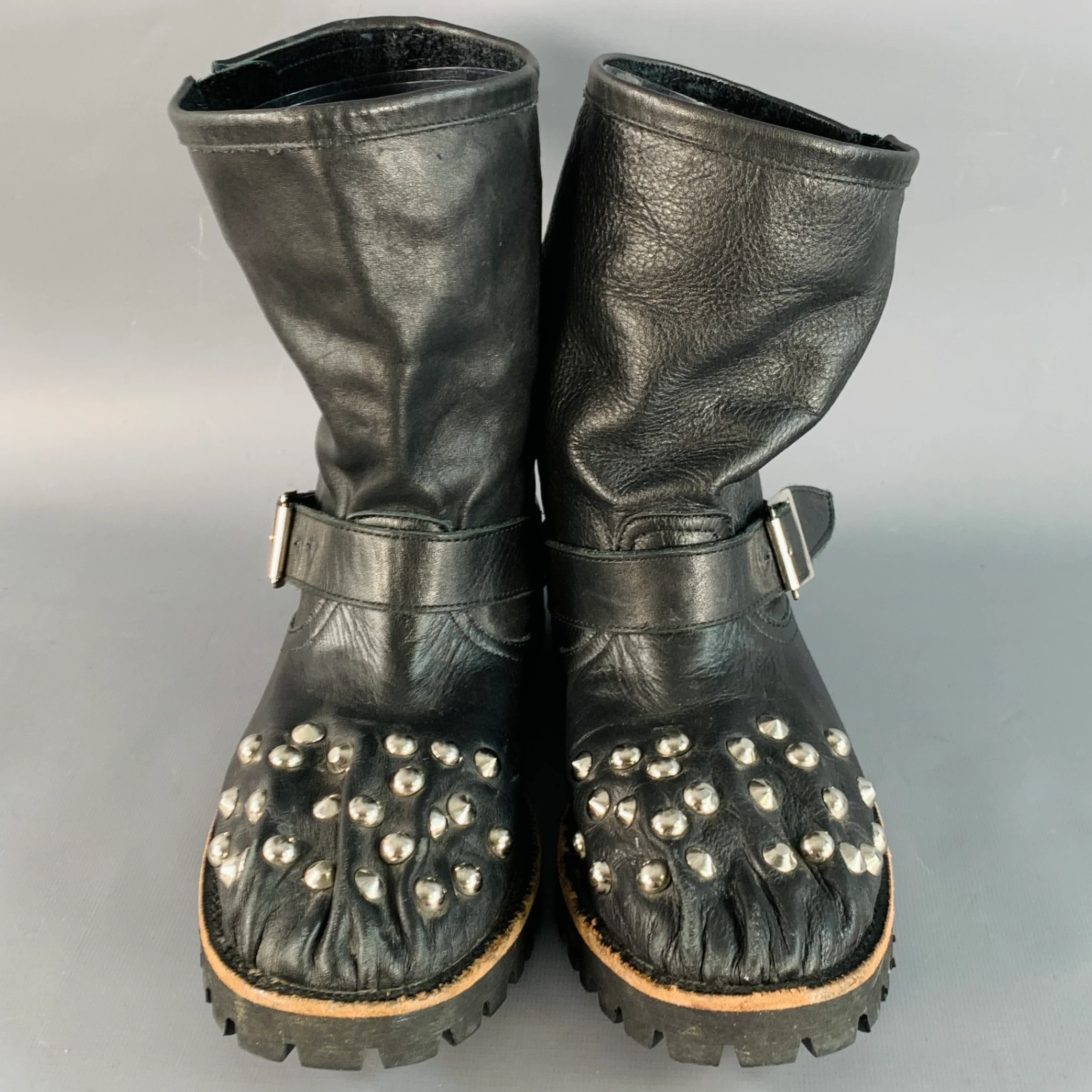 COMME des GARCONS Size 7 Black Leather Studded Pull On Engineer Boots - Image 4