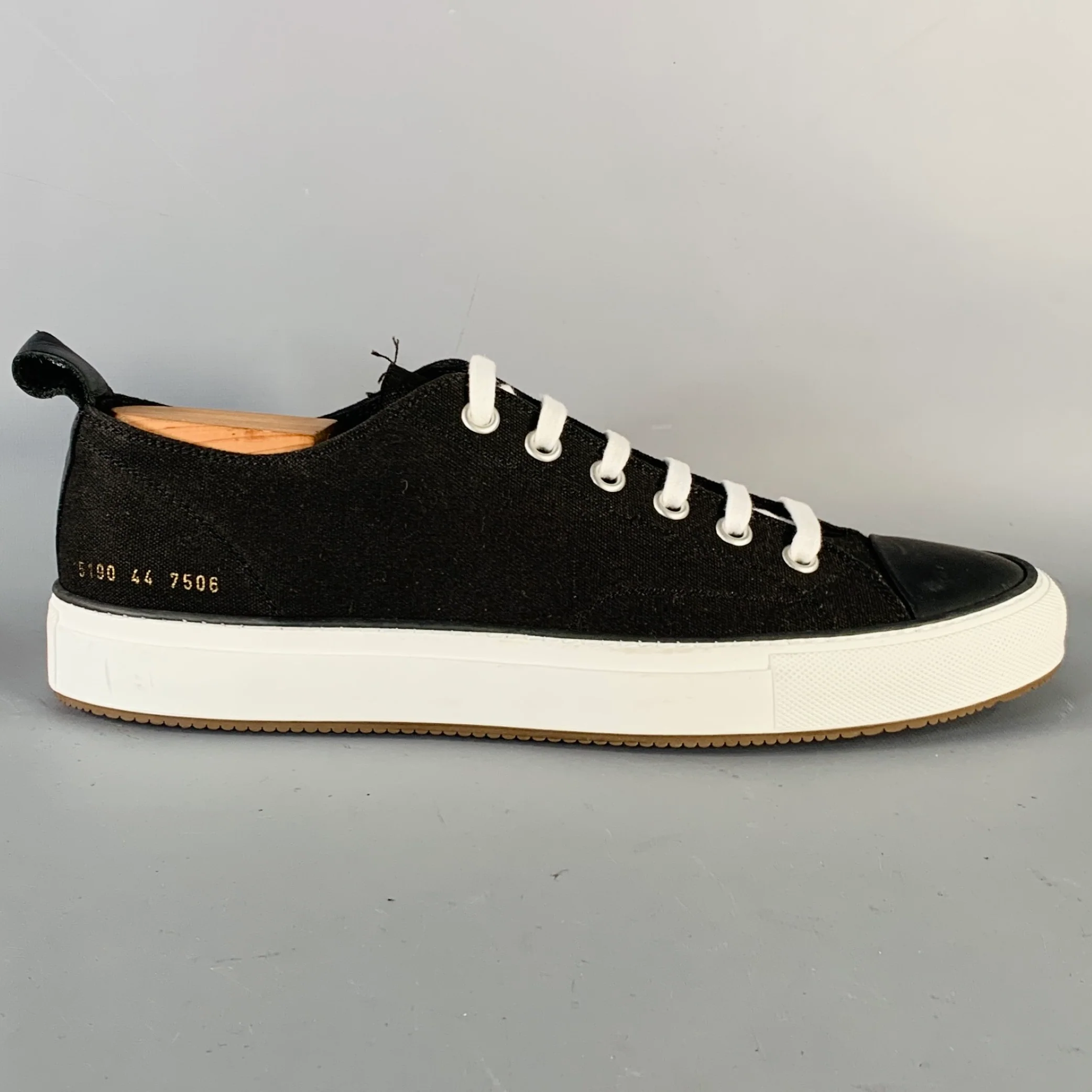 COMMON PROJECTS Size 11 Black White Canvas Lace-Up Sneakers - Image 2